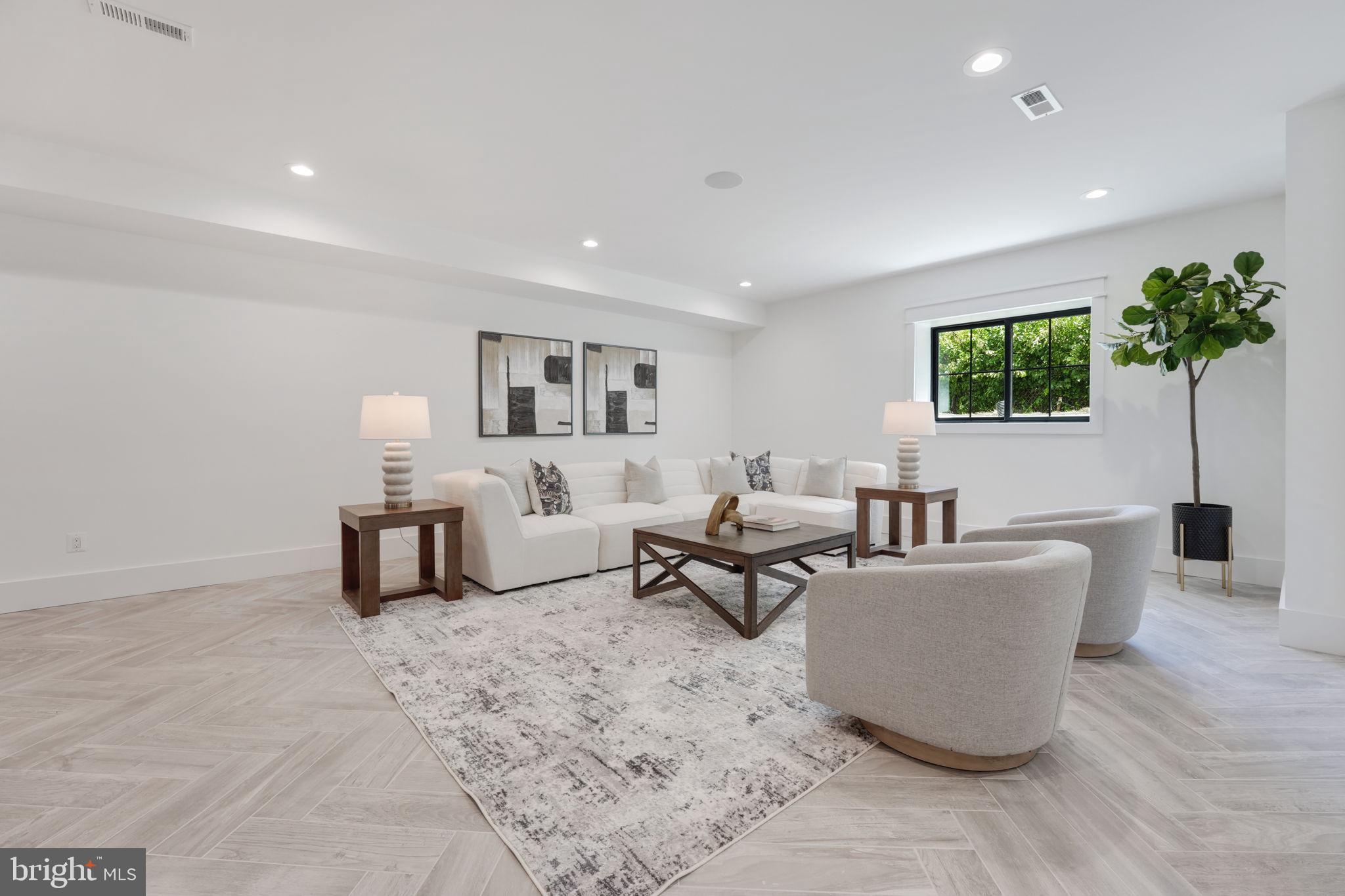 FALLVIEW - Residential