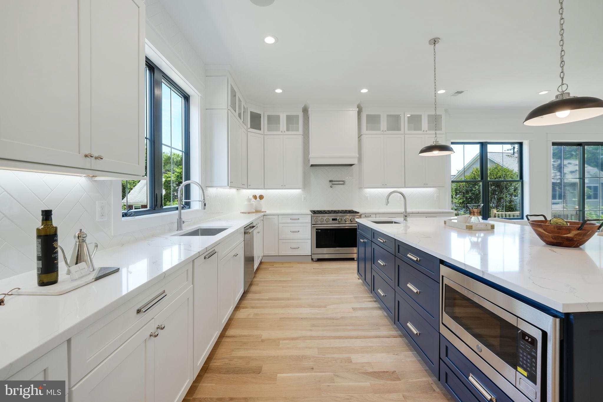 FALLVIEW - Residential