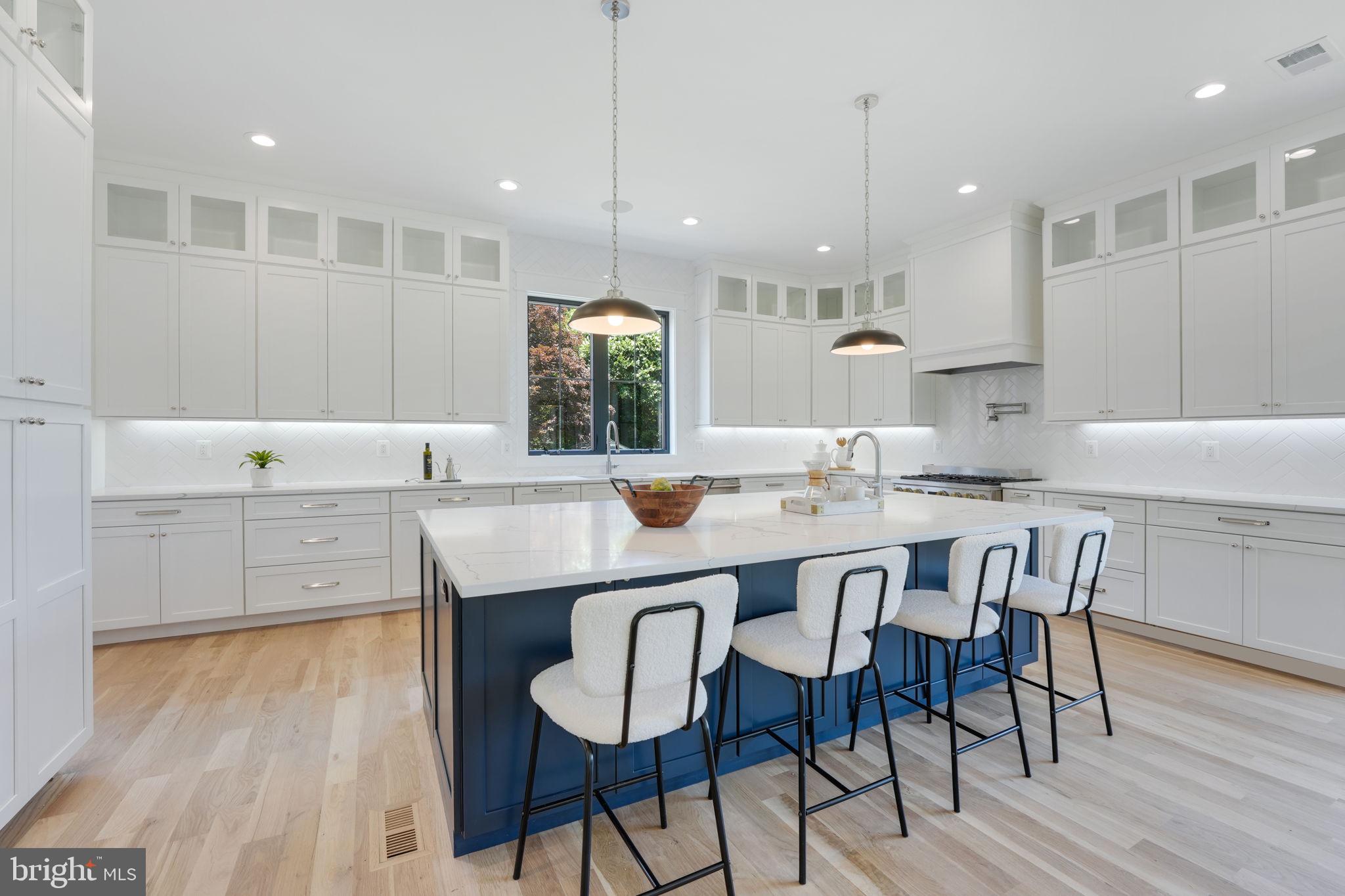 FALLVIEW - Residential