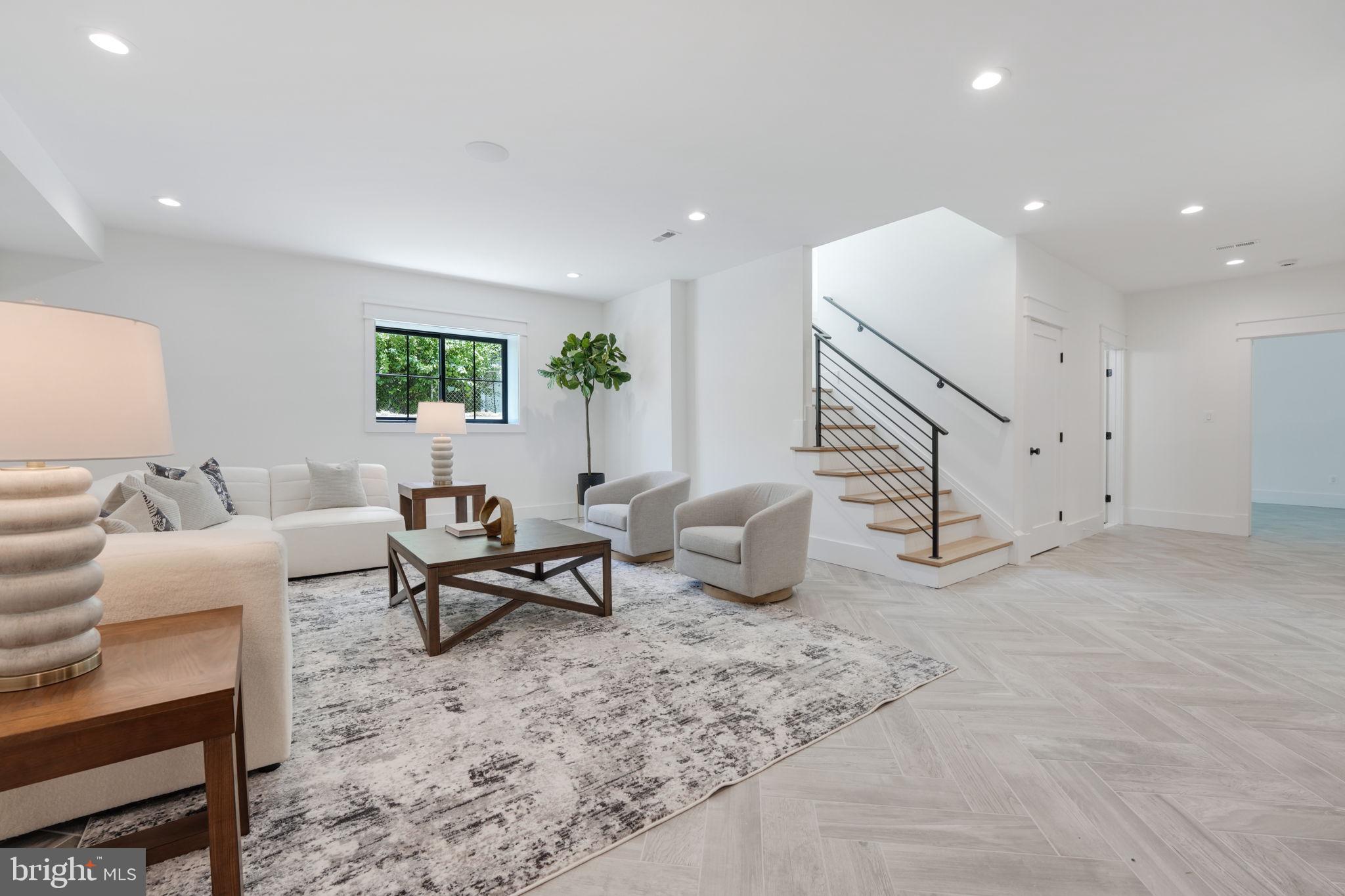 FALLVIEW - Residential