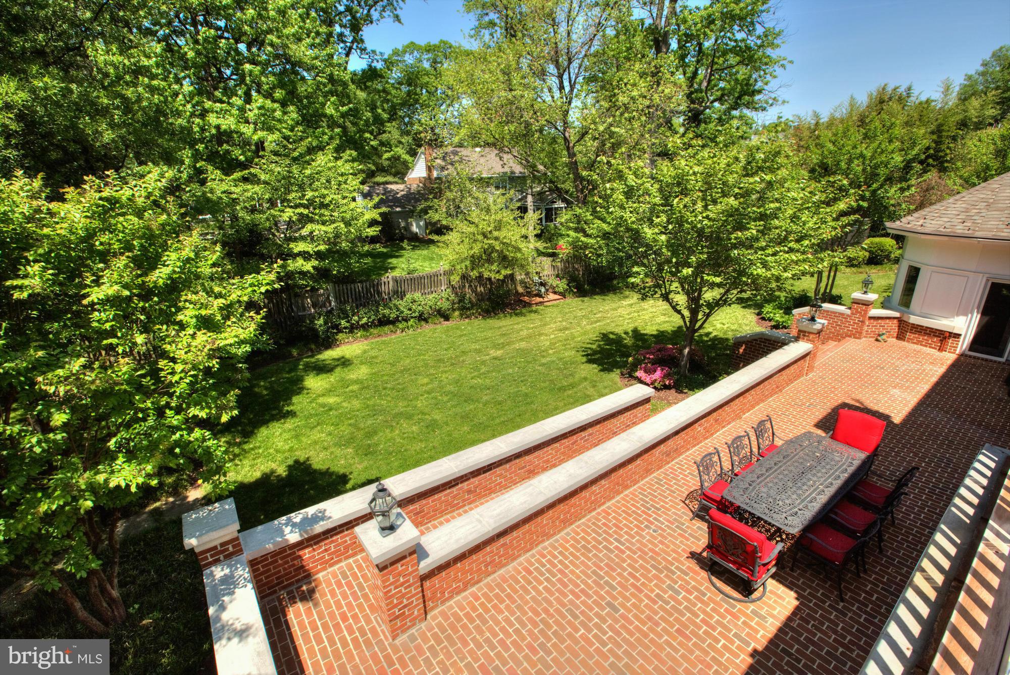 CHELSEA - Residential