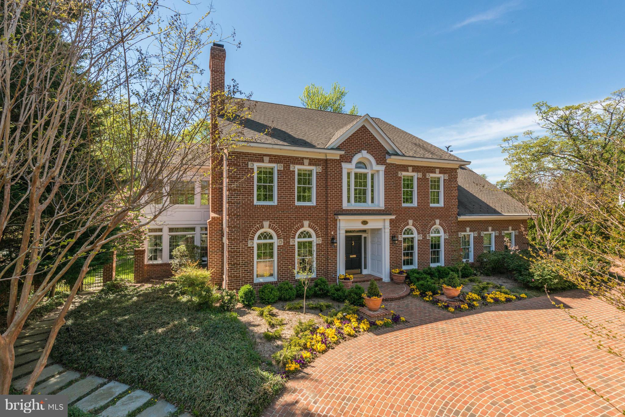 CHELSEA - Residential