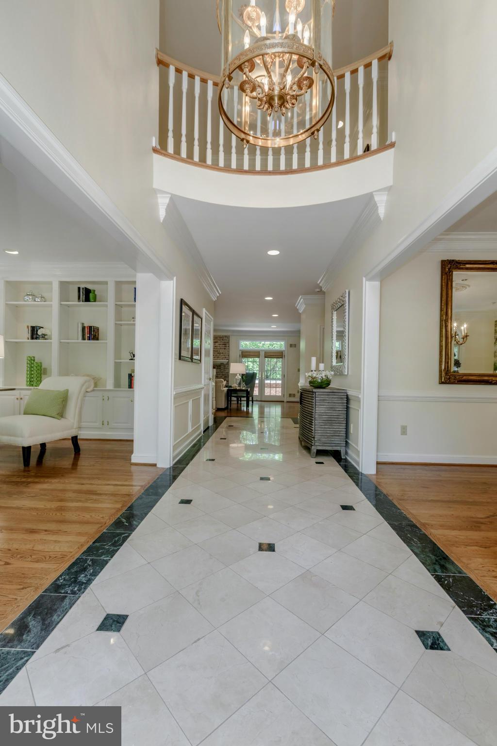 CHELSEA - Residential