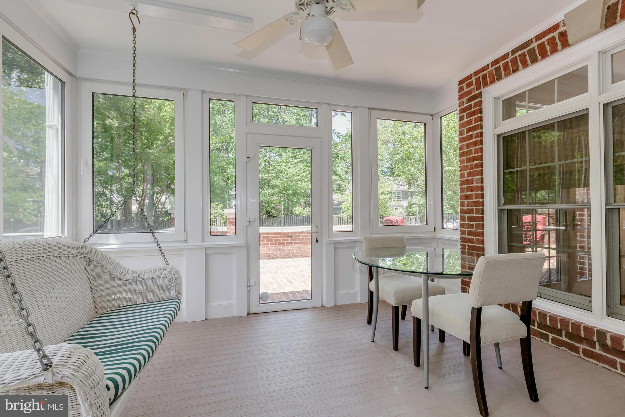 CHELSEA - Residential