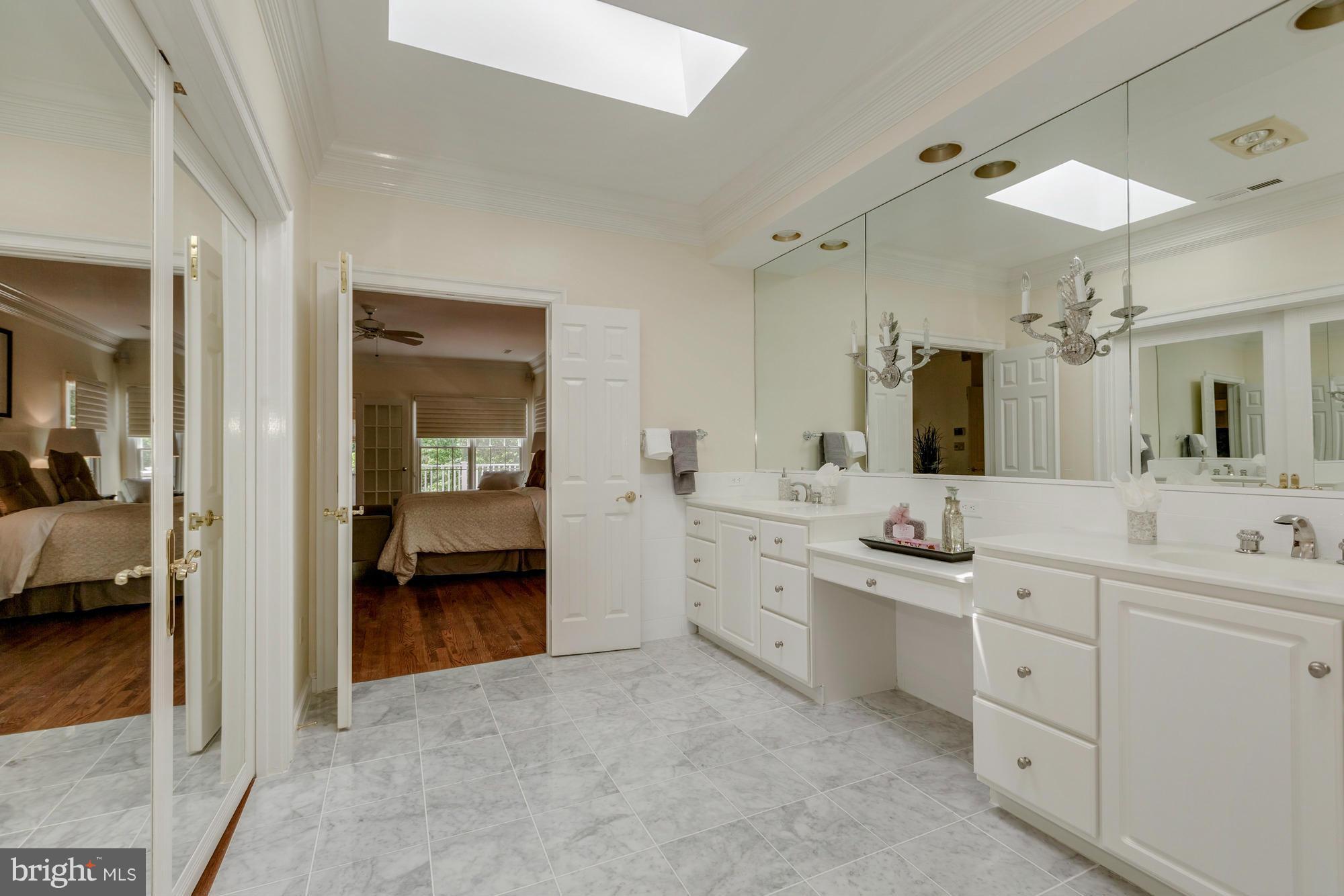 CHELSEA - Residential