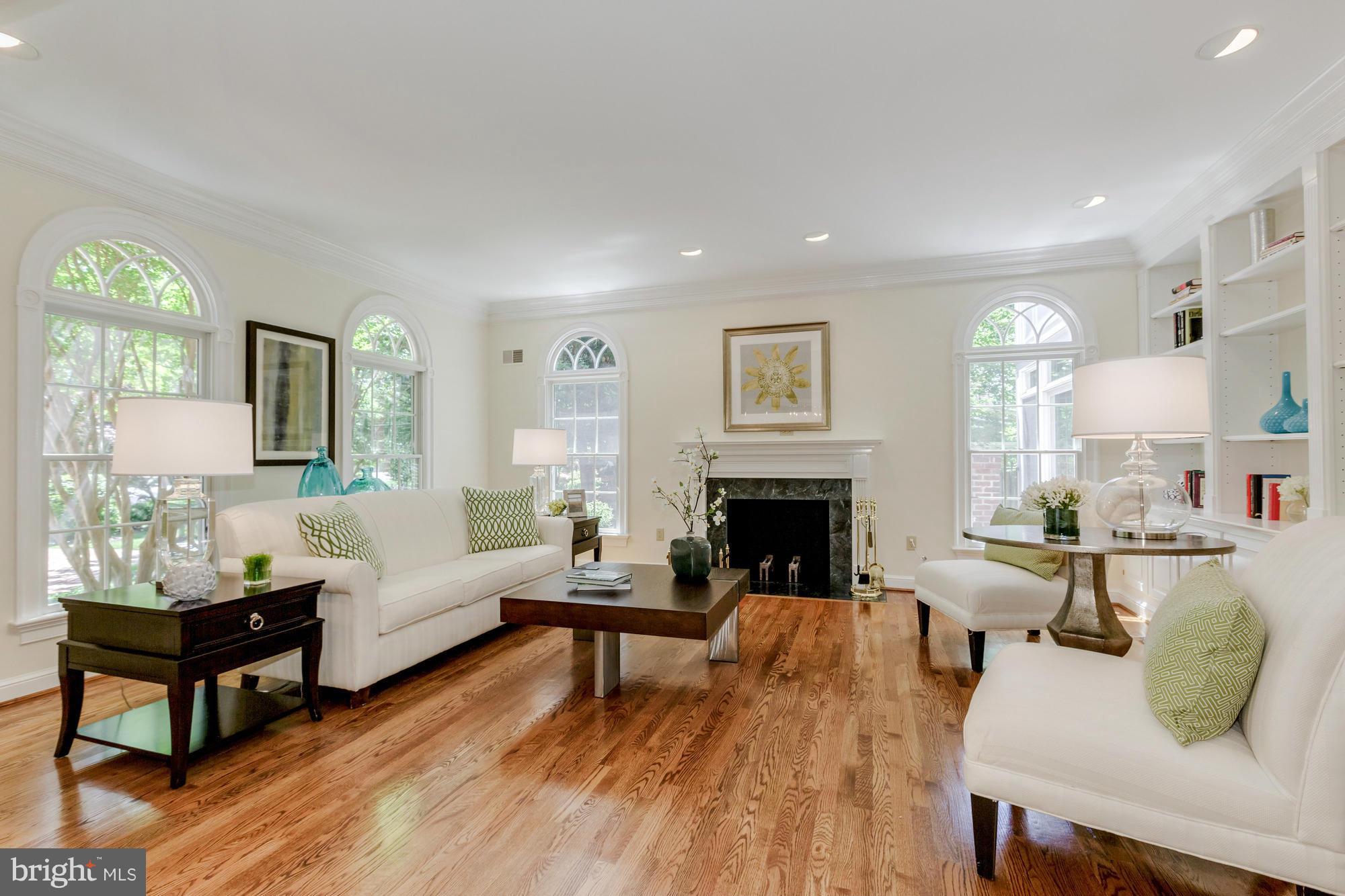 CHELSEA - Residential