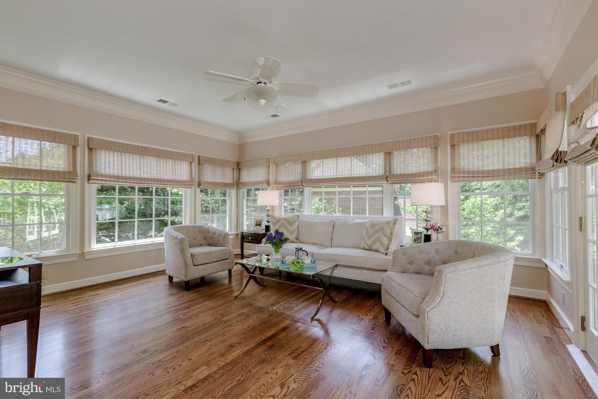 CHELSEA - Residential