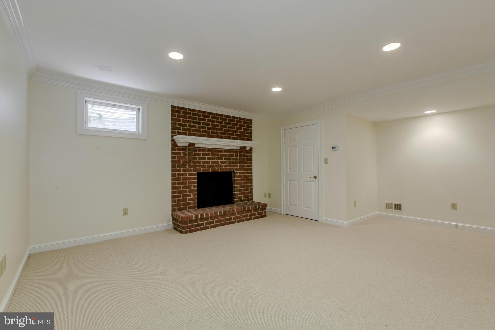 CHELSEA - Residential