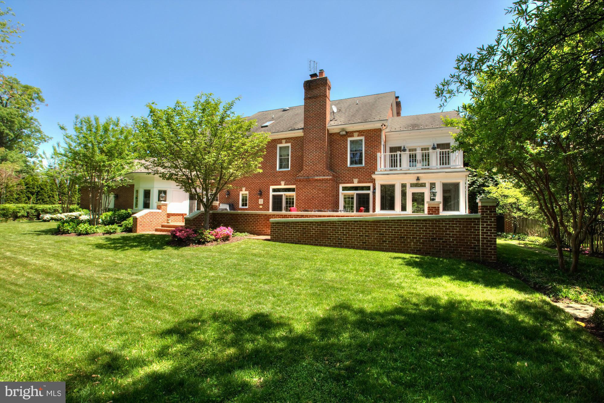 CHELSEA - Residential