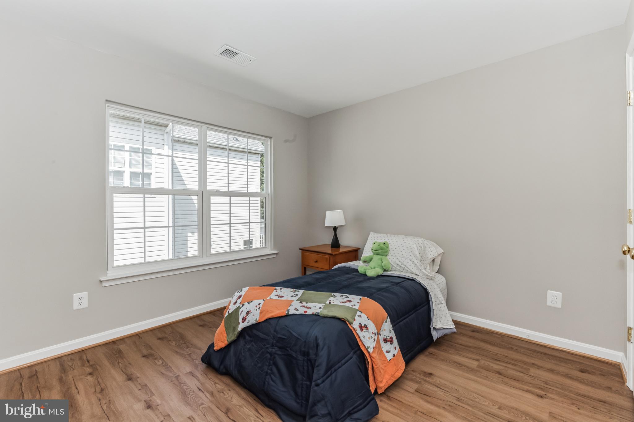 LAKES AT RED ROCK - Residential