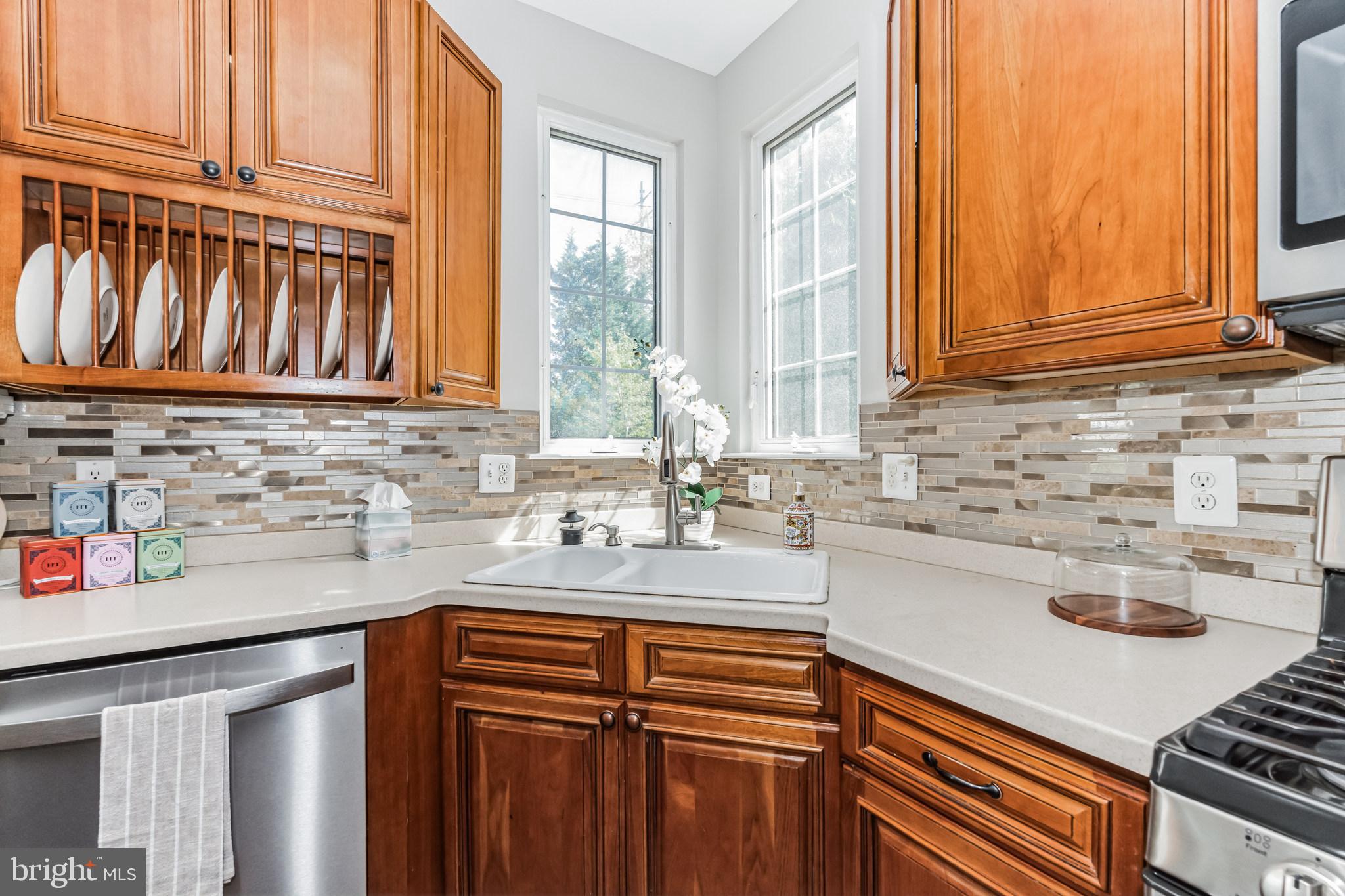 LAKES AT RED ROCK - Residential