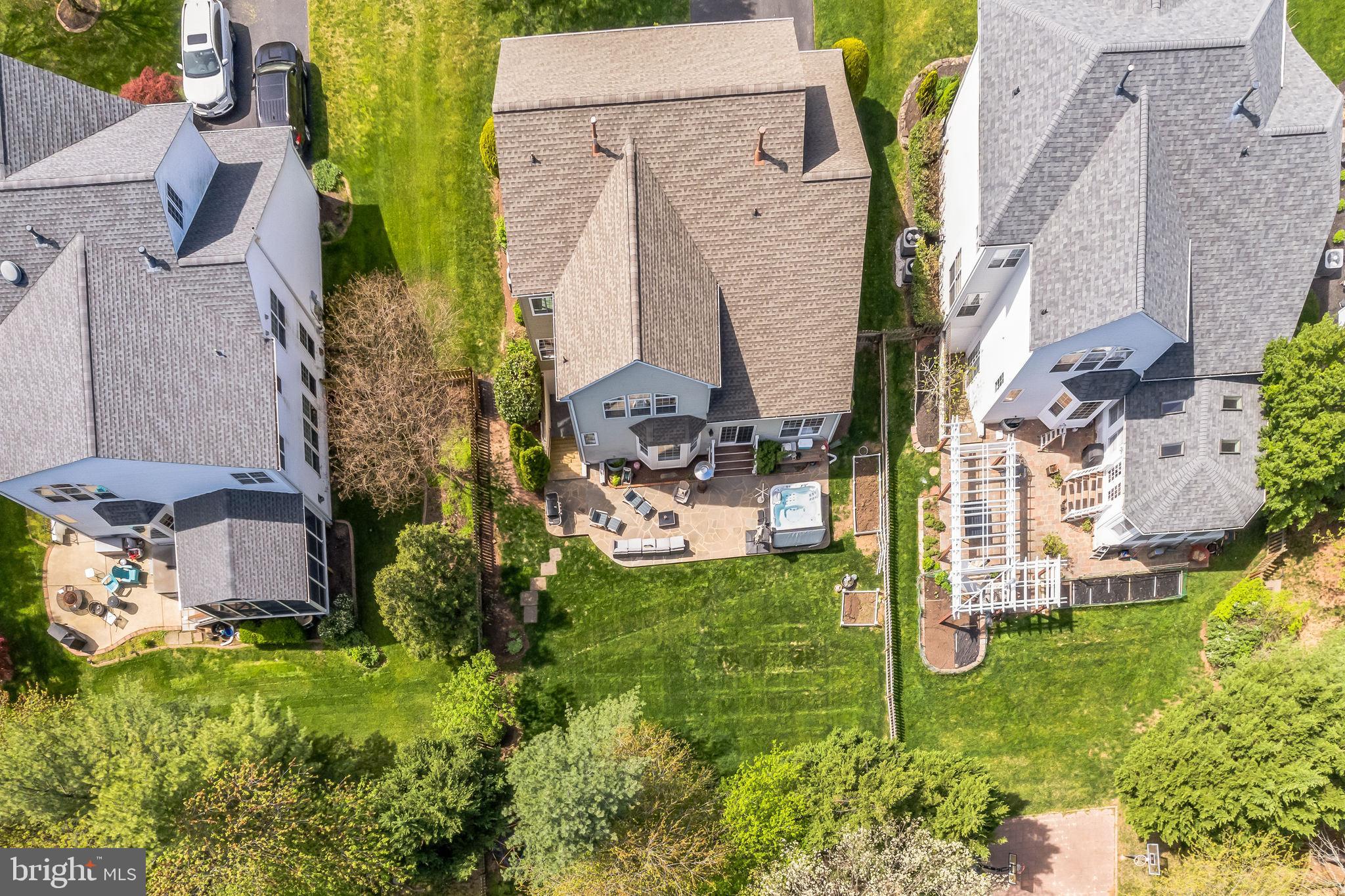 LAKES AT RED ROCK - Residential