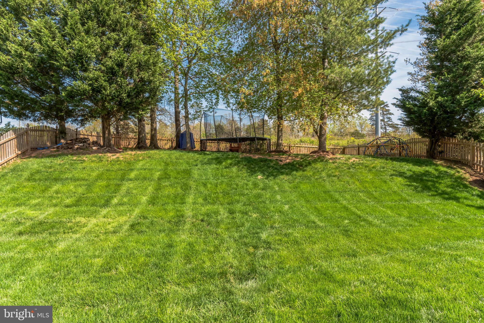 LAKES AT RED ROCK - Residential