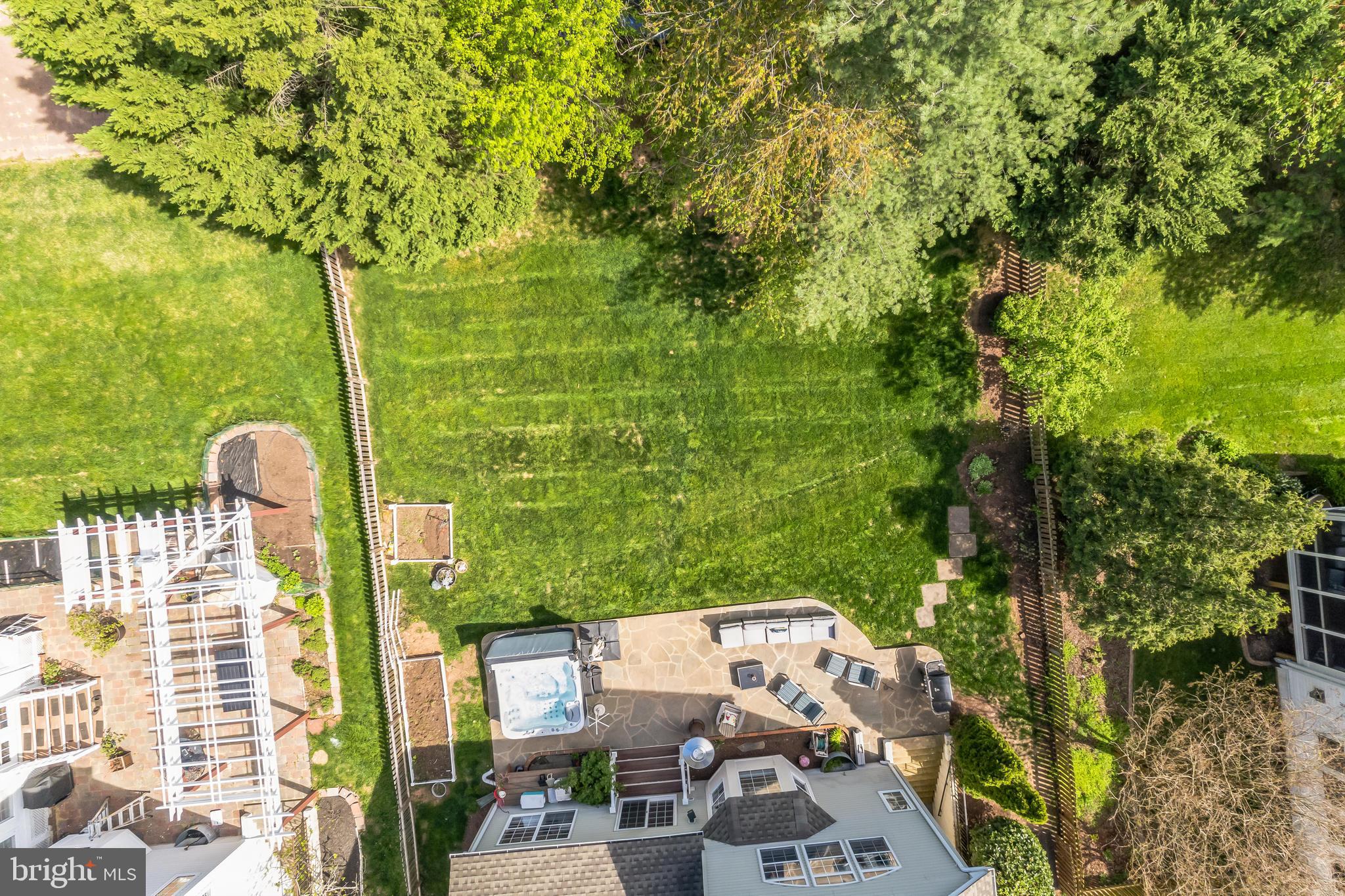 LAKES AT RED ROCK - Residential