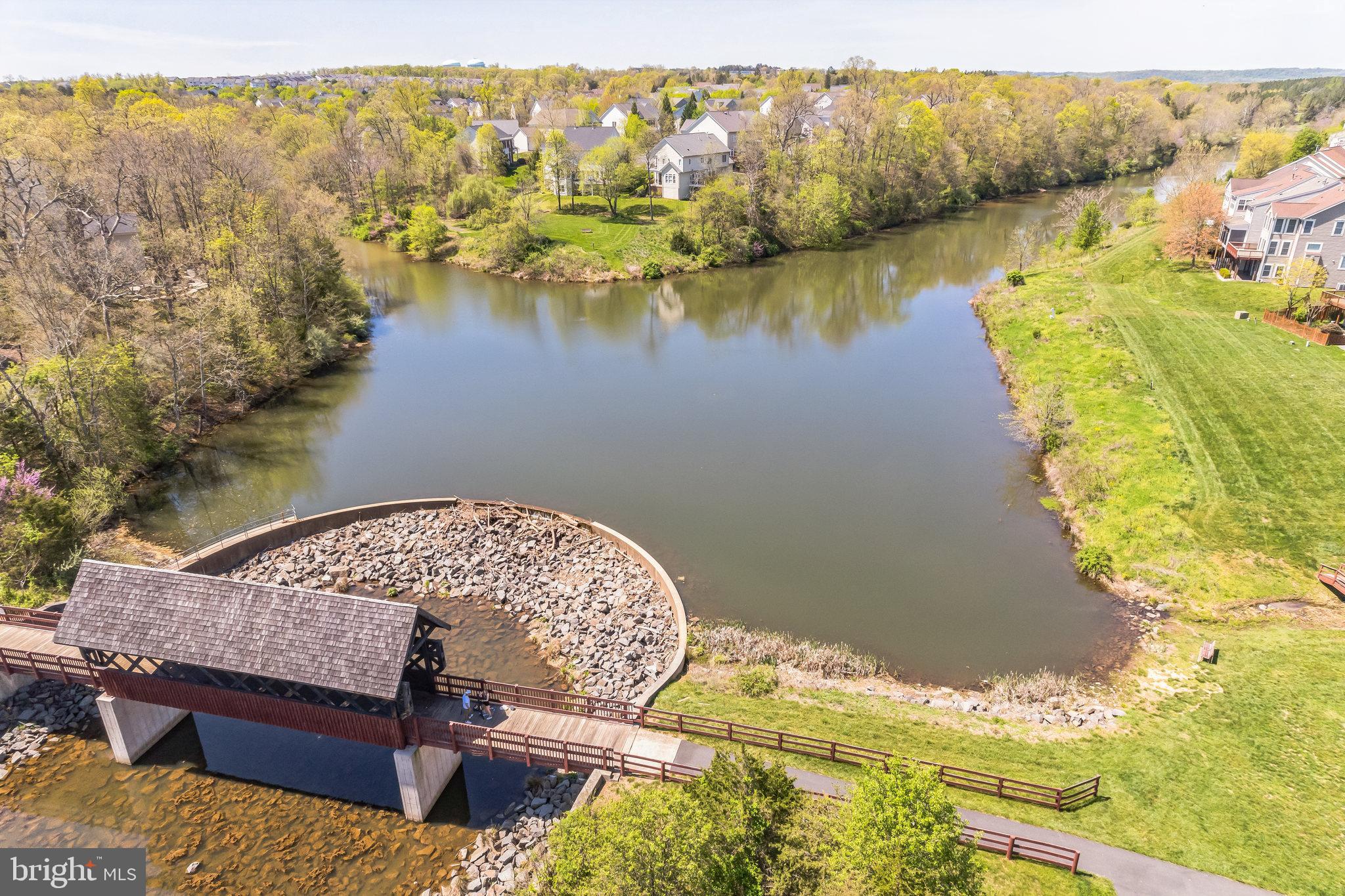 LAKES AT RED ROCK - Residential