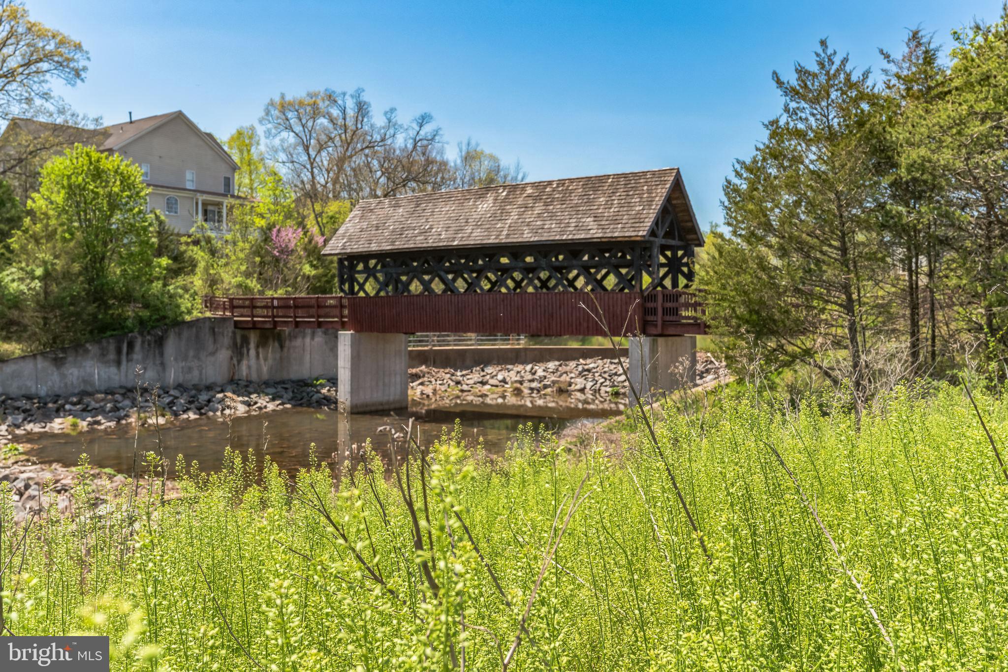 LAKES AT RED ROCK - Residential