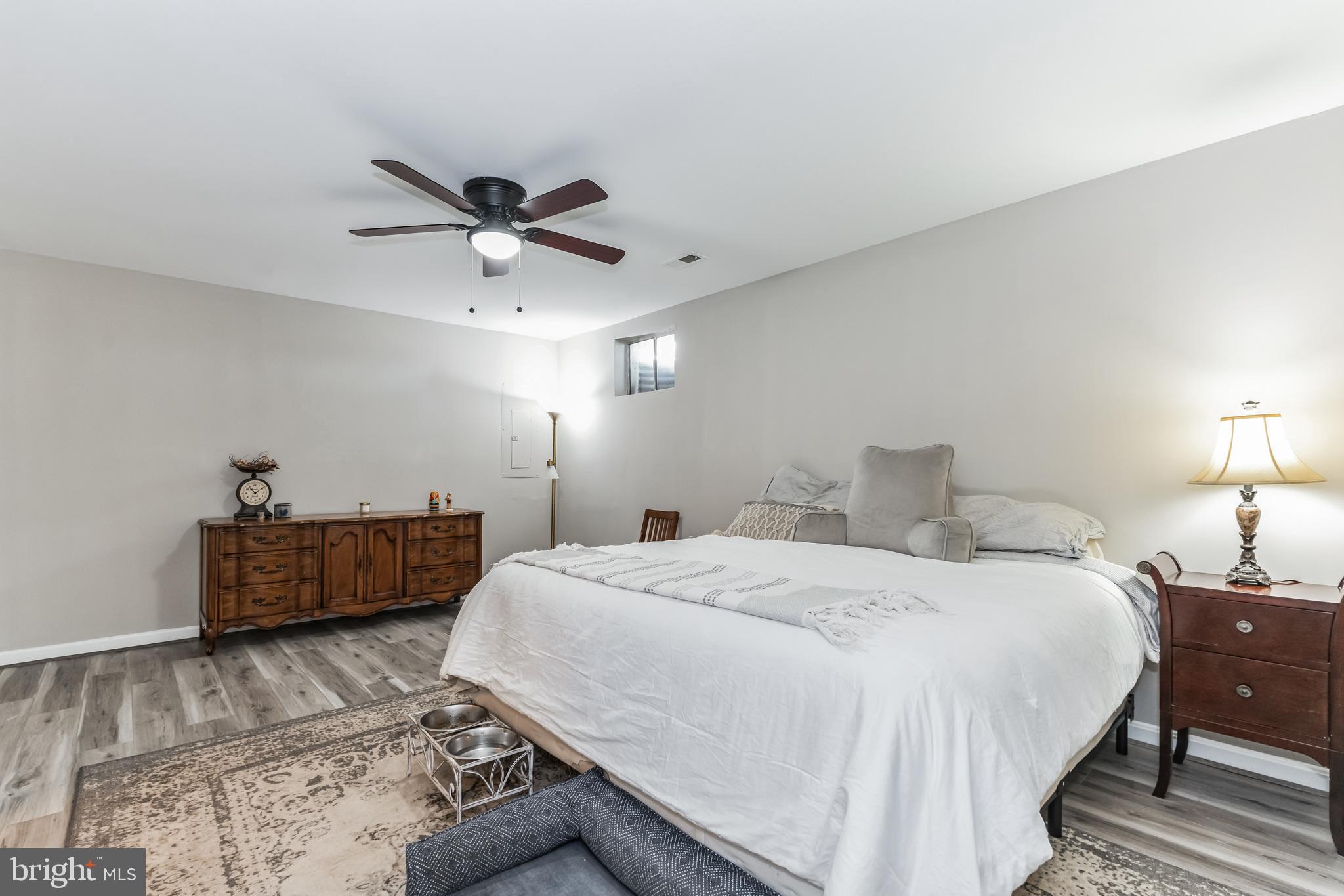 LAKES AT RED ROCK - Residential