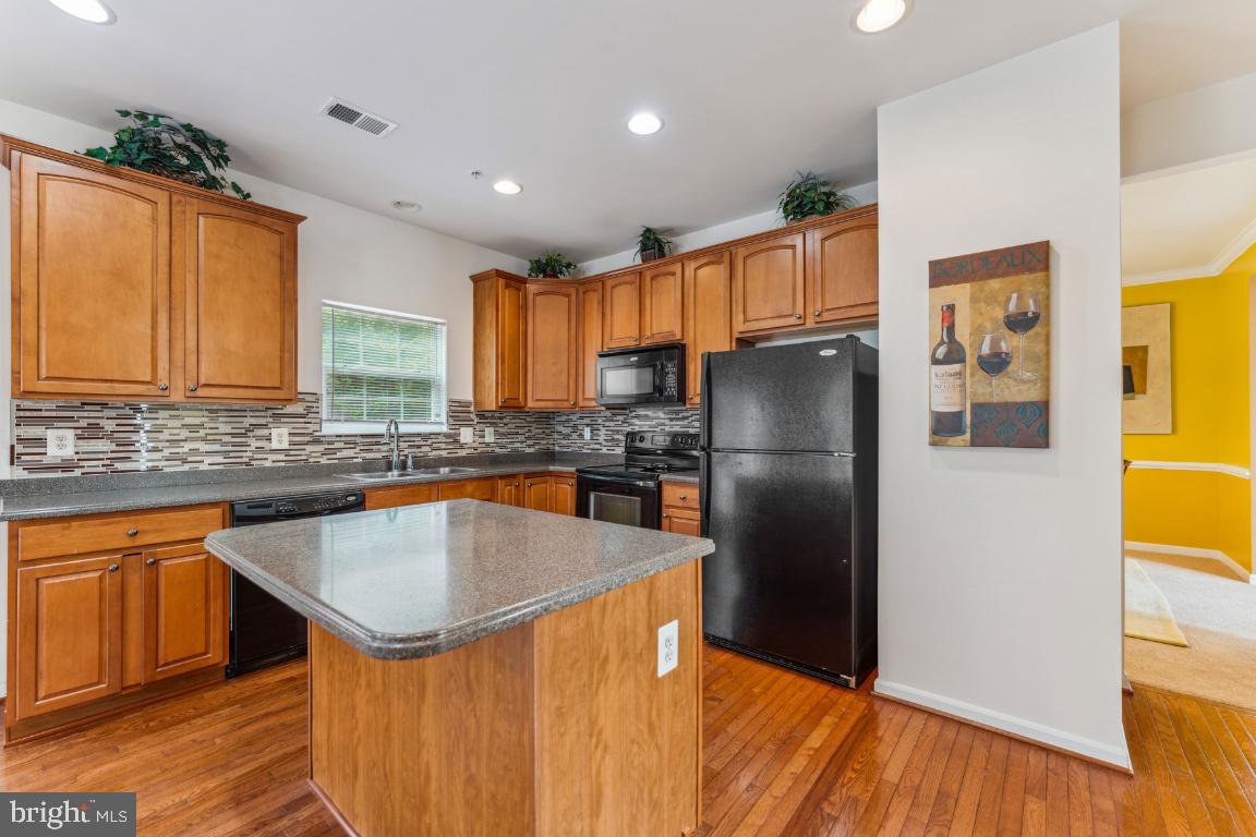 ROSE VALLEY ESTATES - Residential