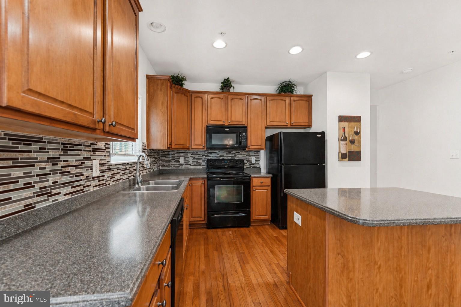 ROSE VALLEY ESTATES - Residential