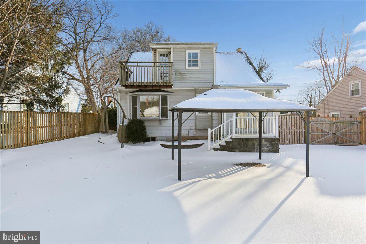 ROCKCREST - Residential