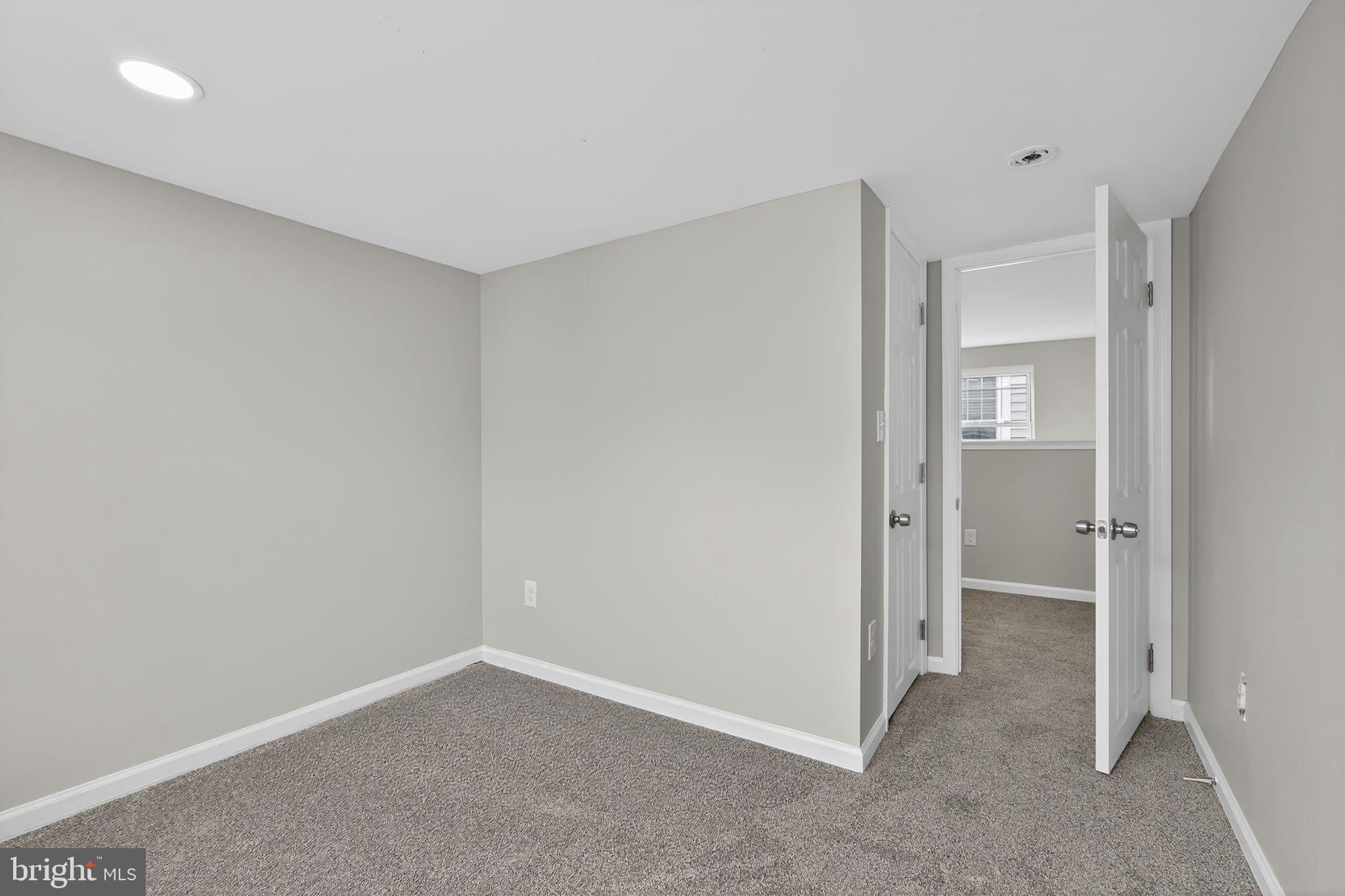 THE WOODS - Residential