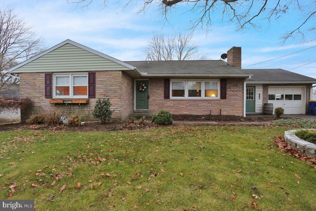 Photo of 405 Fairview Street, Terre Hill, PA 17581 (MLS # PALA2044546)