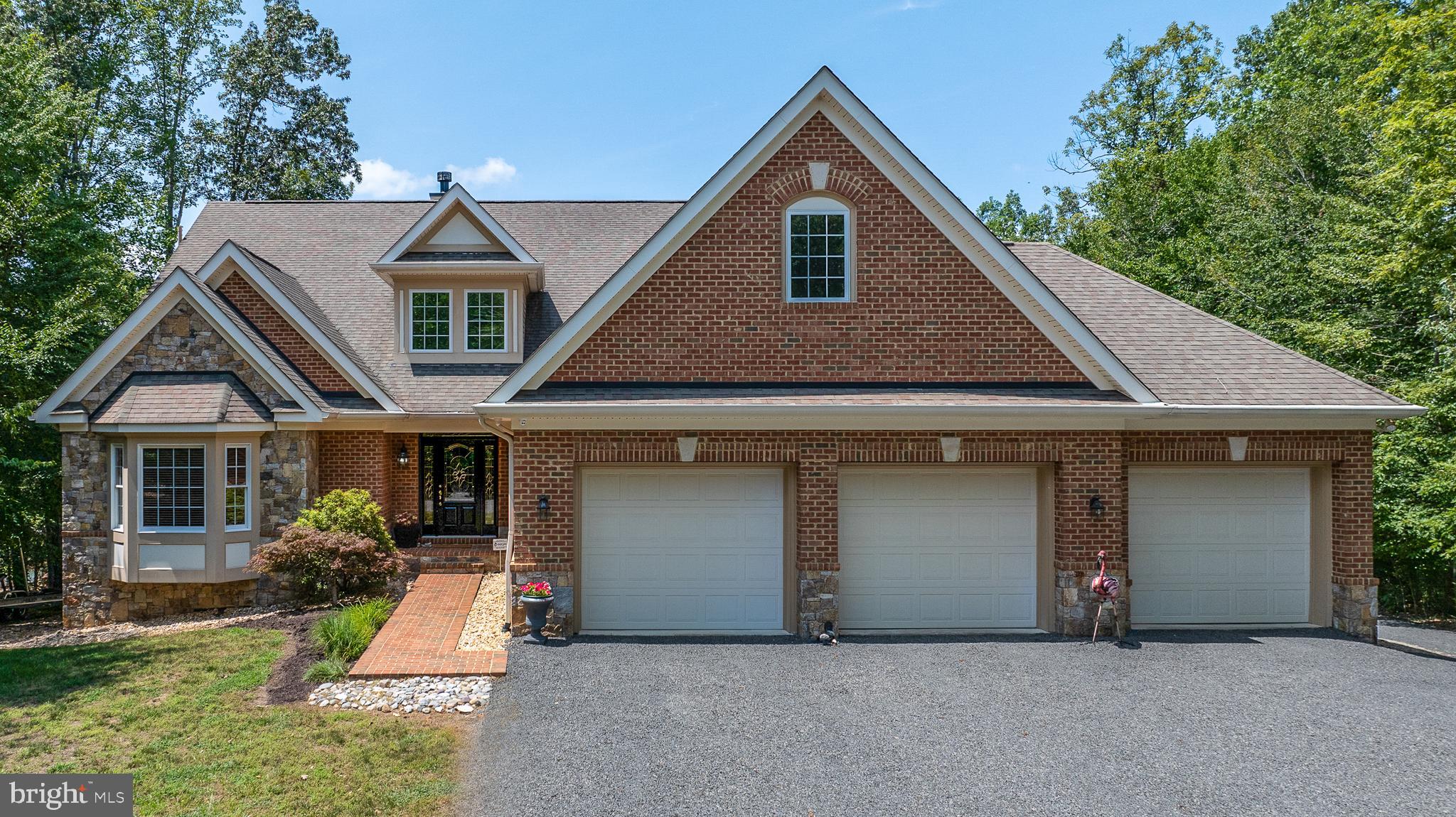 BLUE WATER - Residential