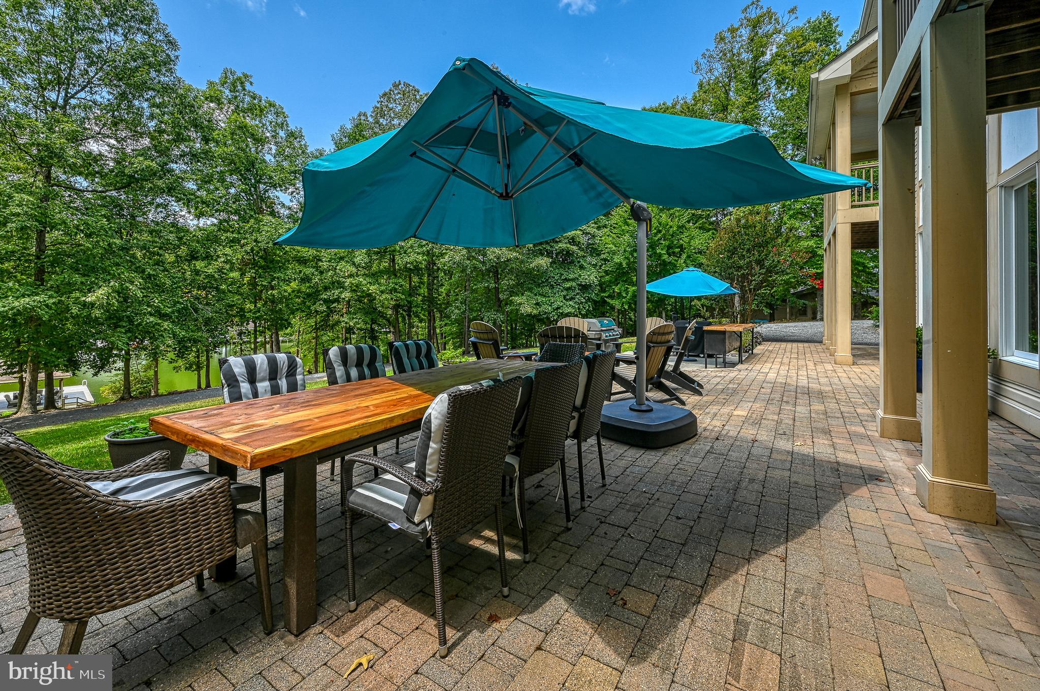 BLUE WATER - Residential