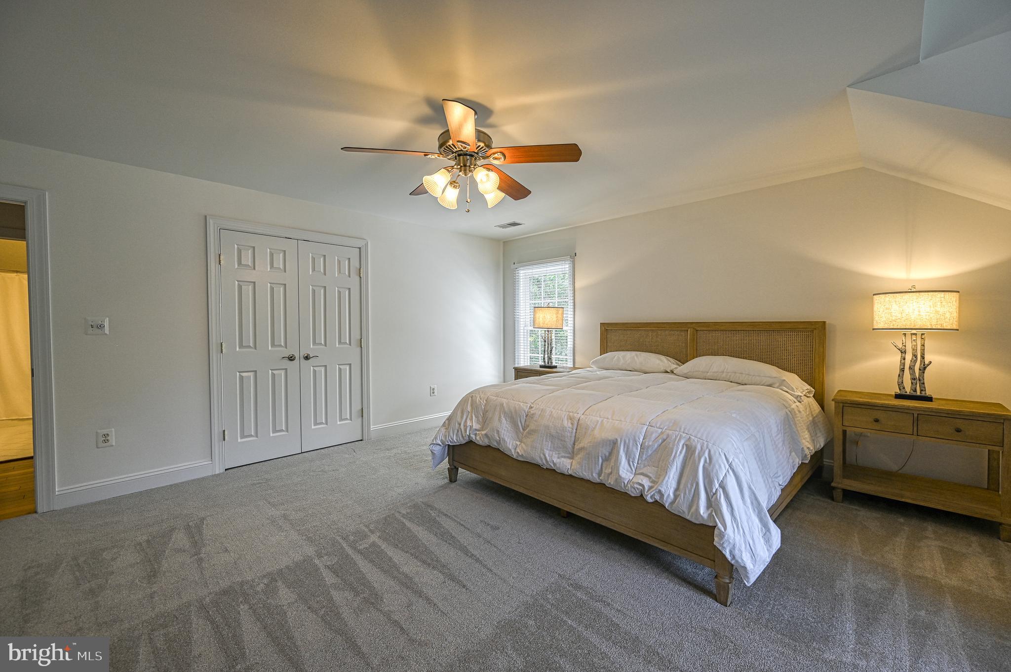 BLUE WATER - Residential