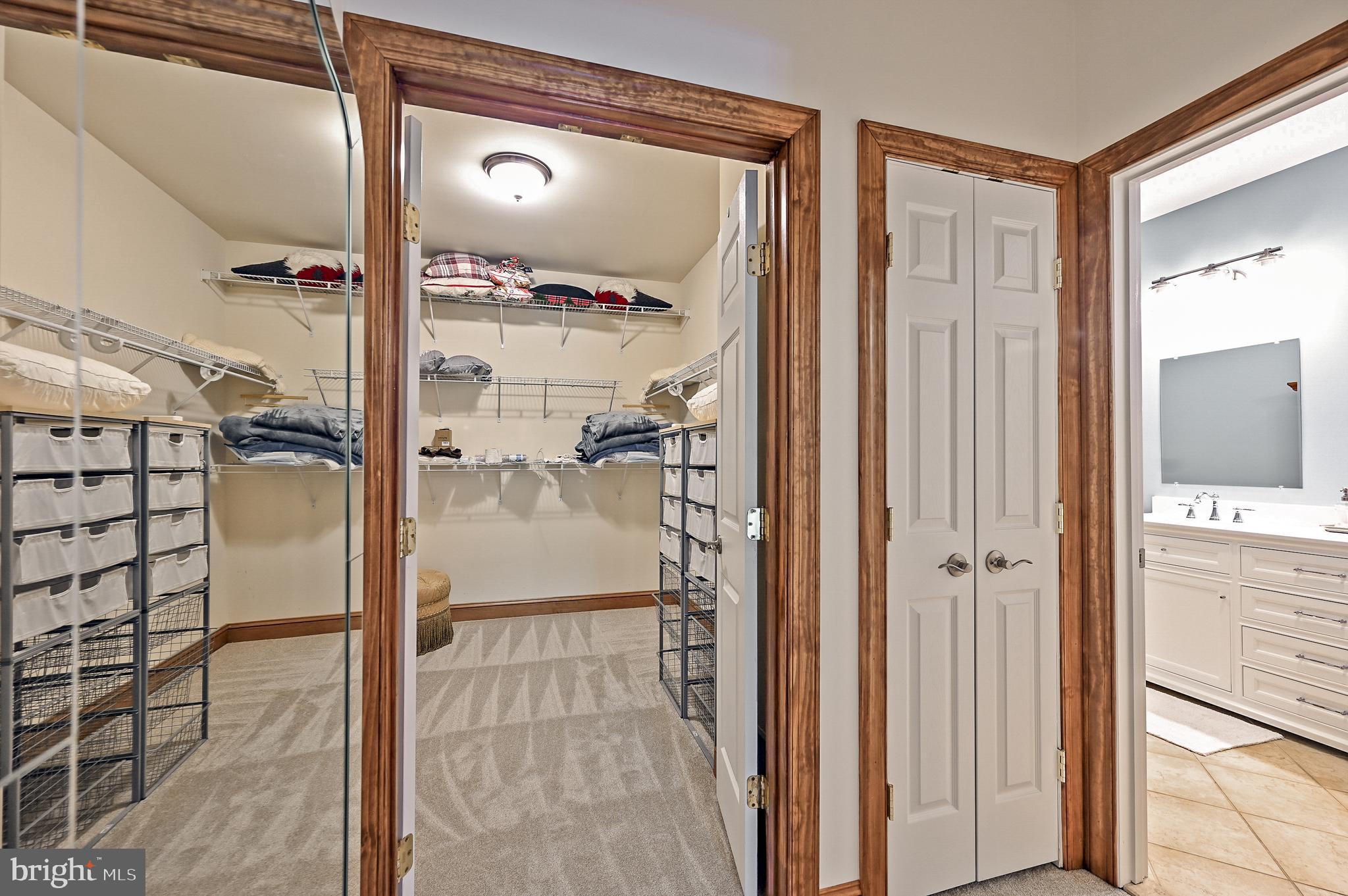 BLUE WATER - Residential