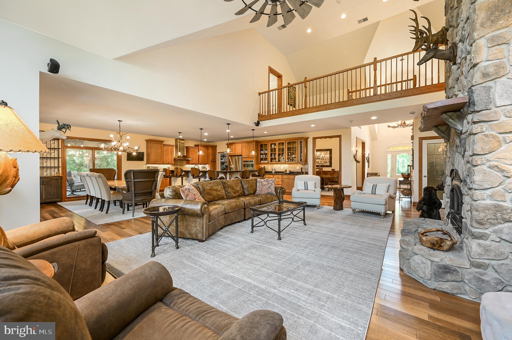 BLUE WATER - Residential