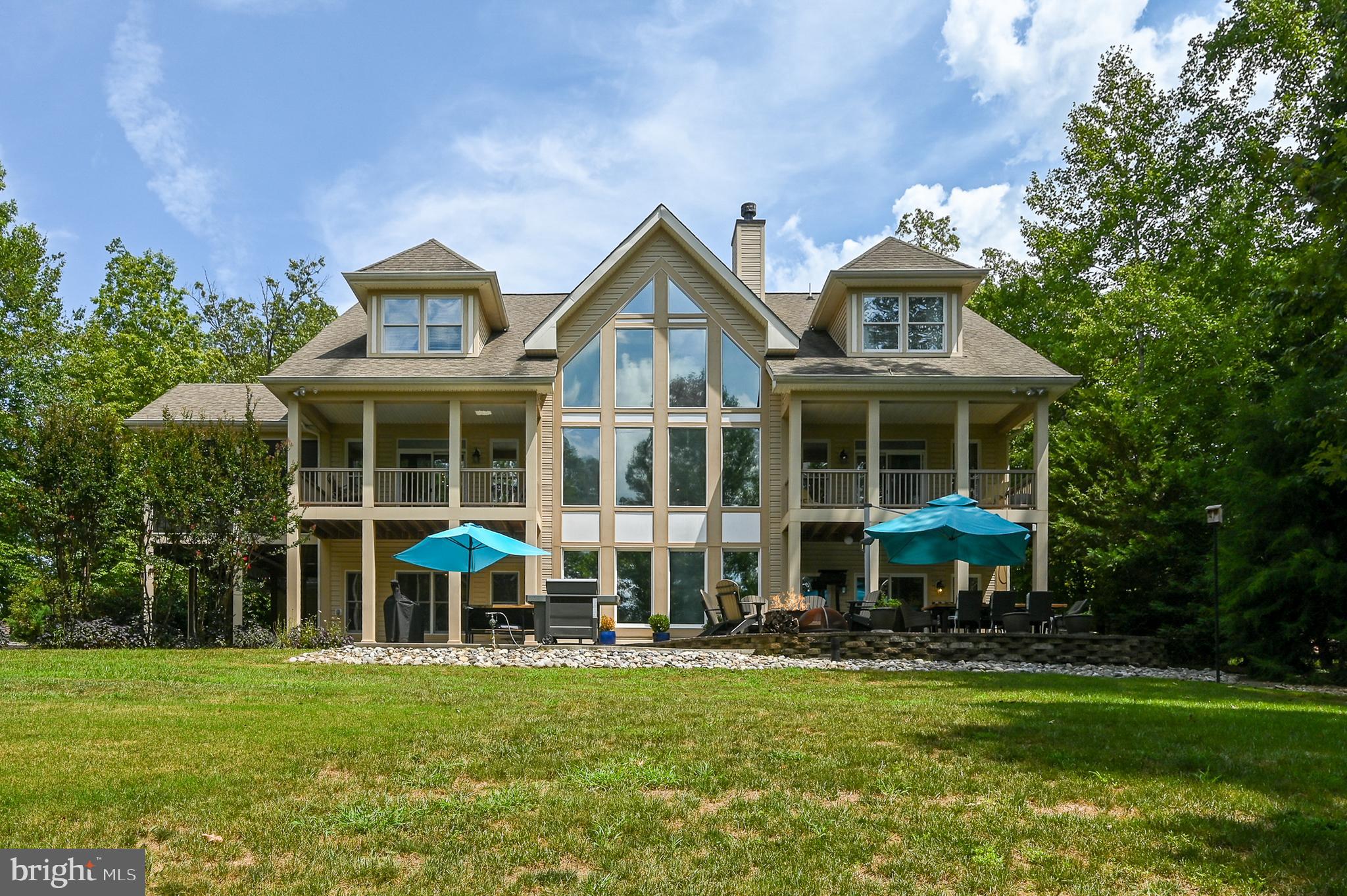 BLUE WATER - Residential