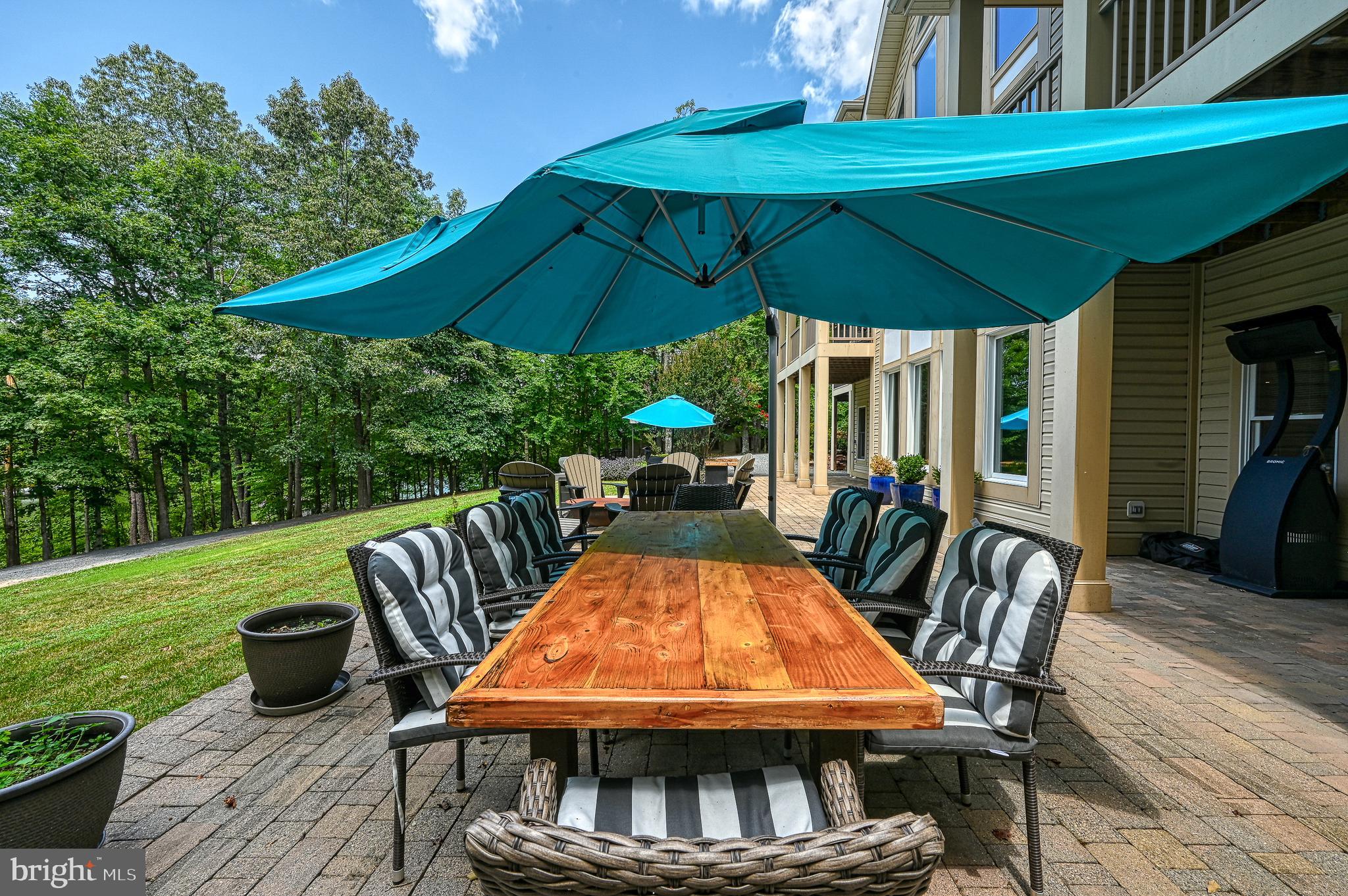 BLUE WATER - Residential