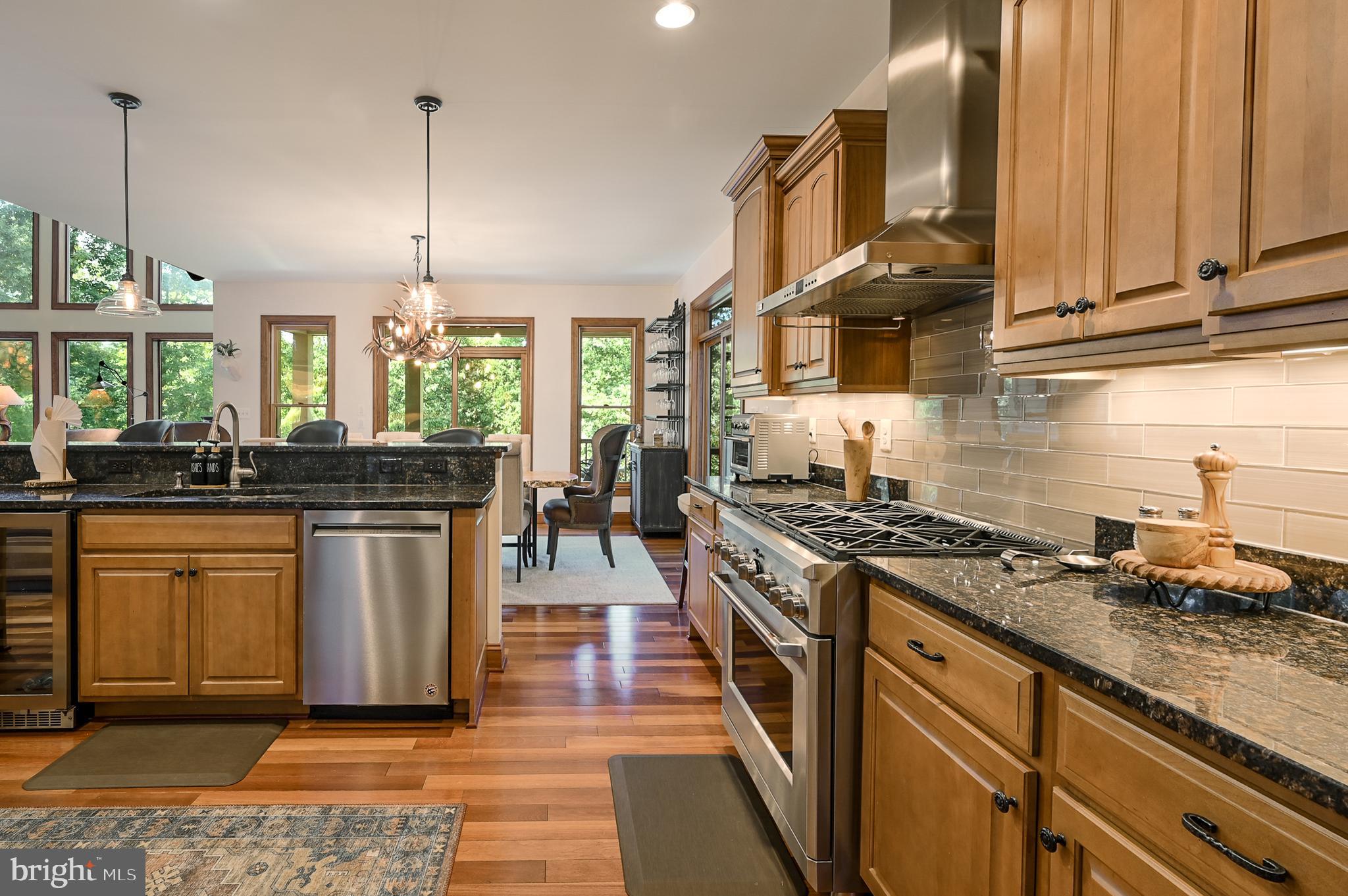 BLUE WATER - Residential