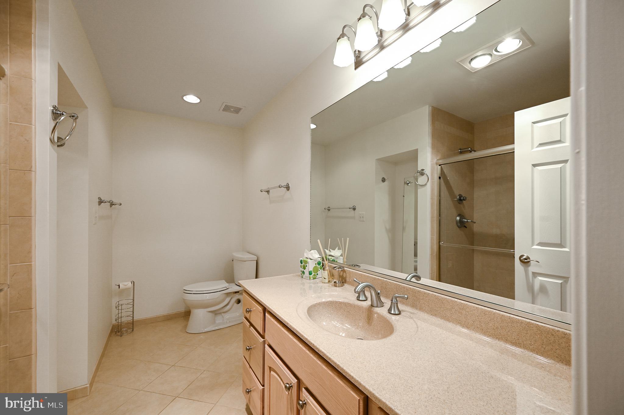 BLUE WATER - Residential