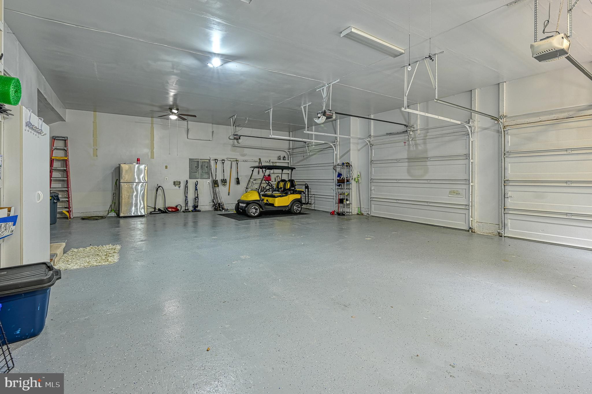 BLUE WATER - Residential