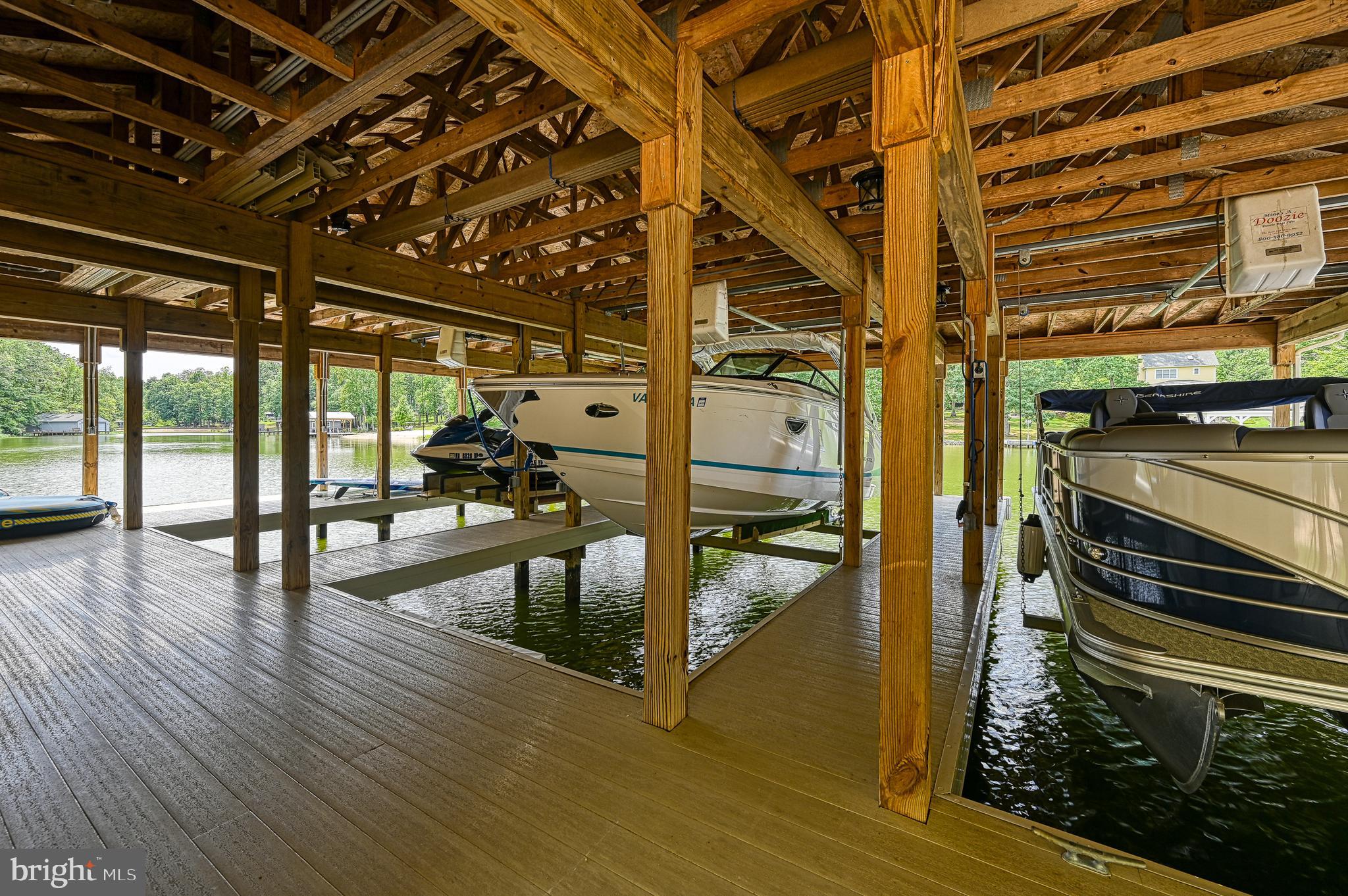 BLUE WATER - Residential