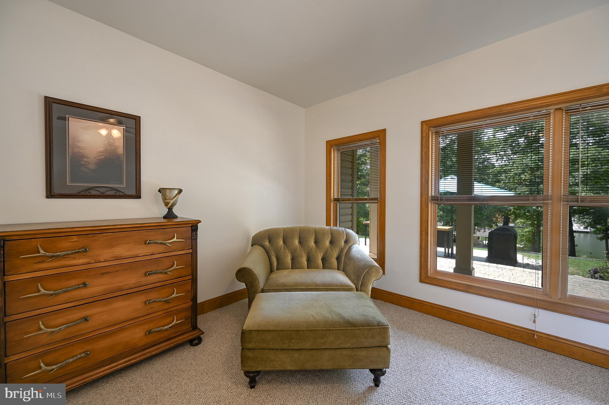 BLUE WATER - Residential