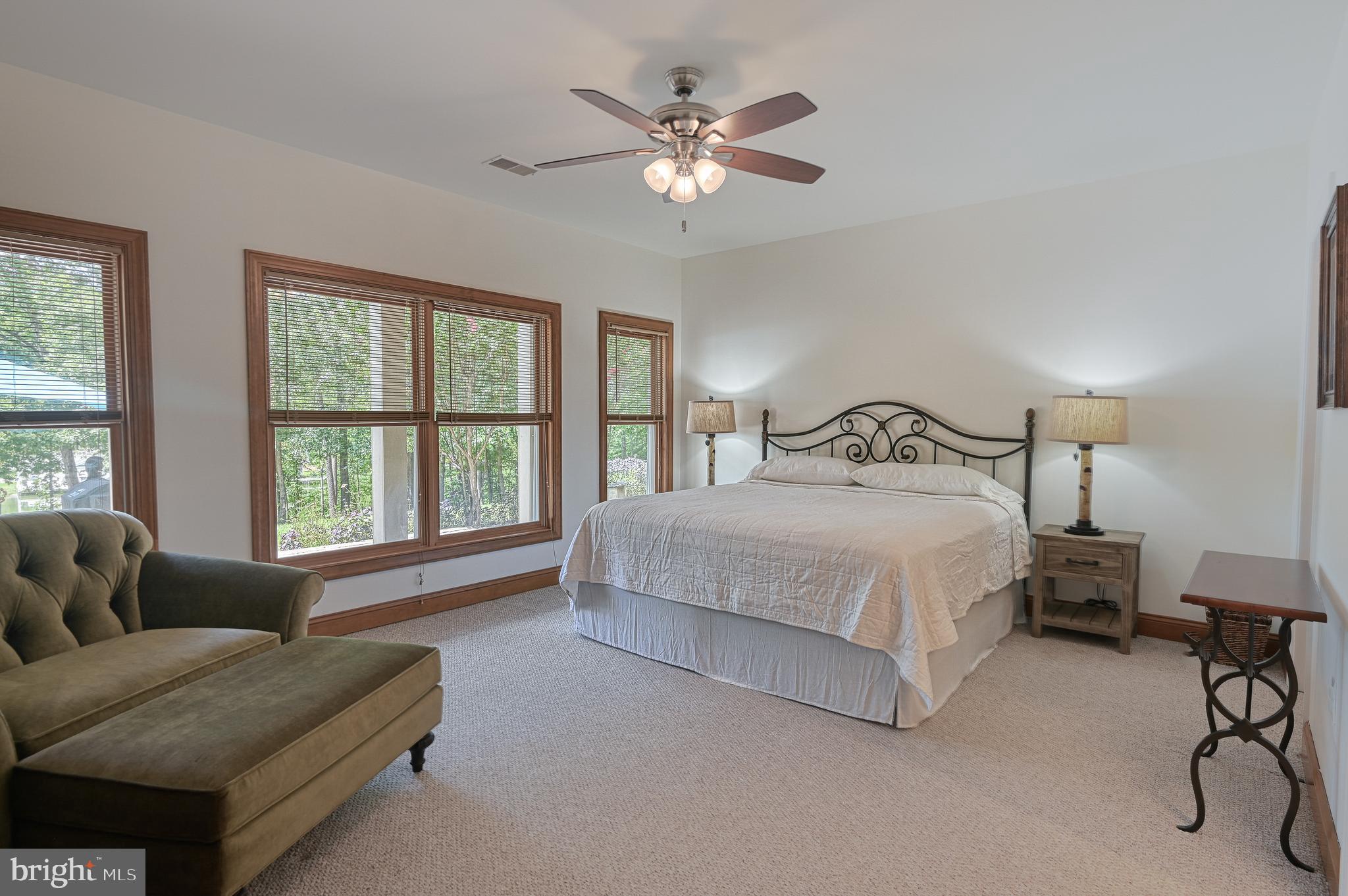 BLUE WATER - Residential