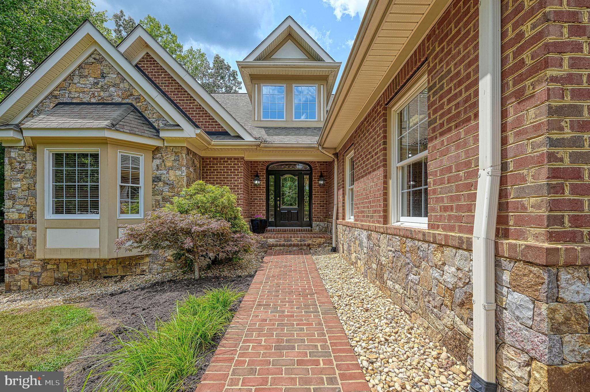 BLUE WATER - Residential