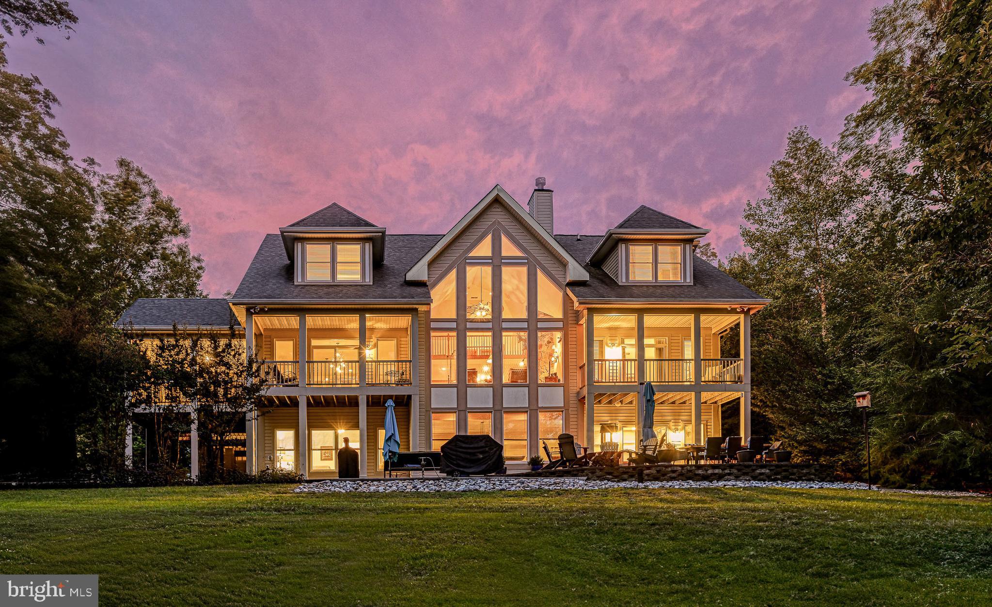 BLUE WATER - Residential