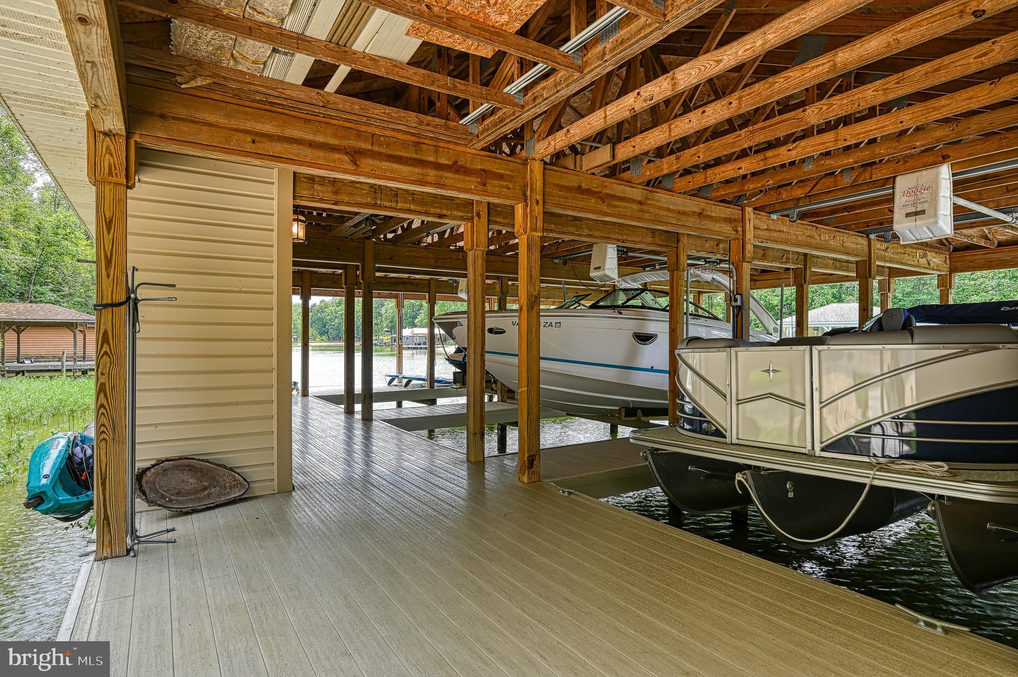 BLUE WATER - Residential