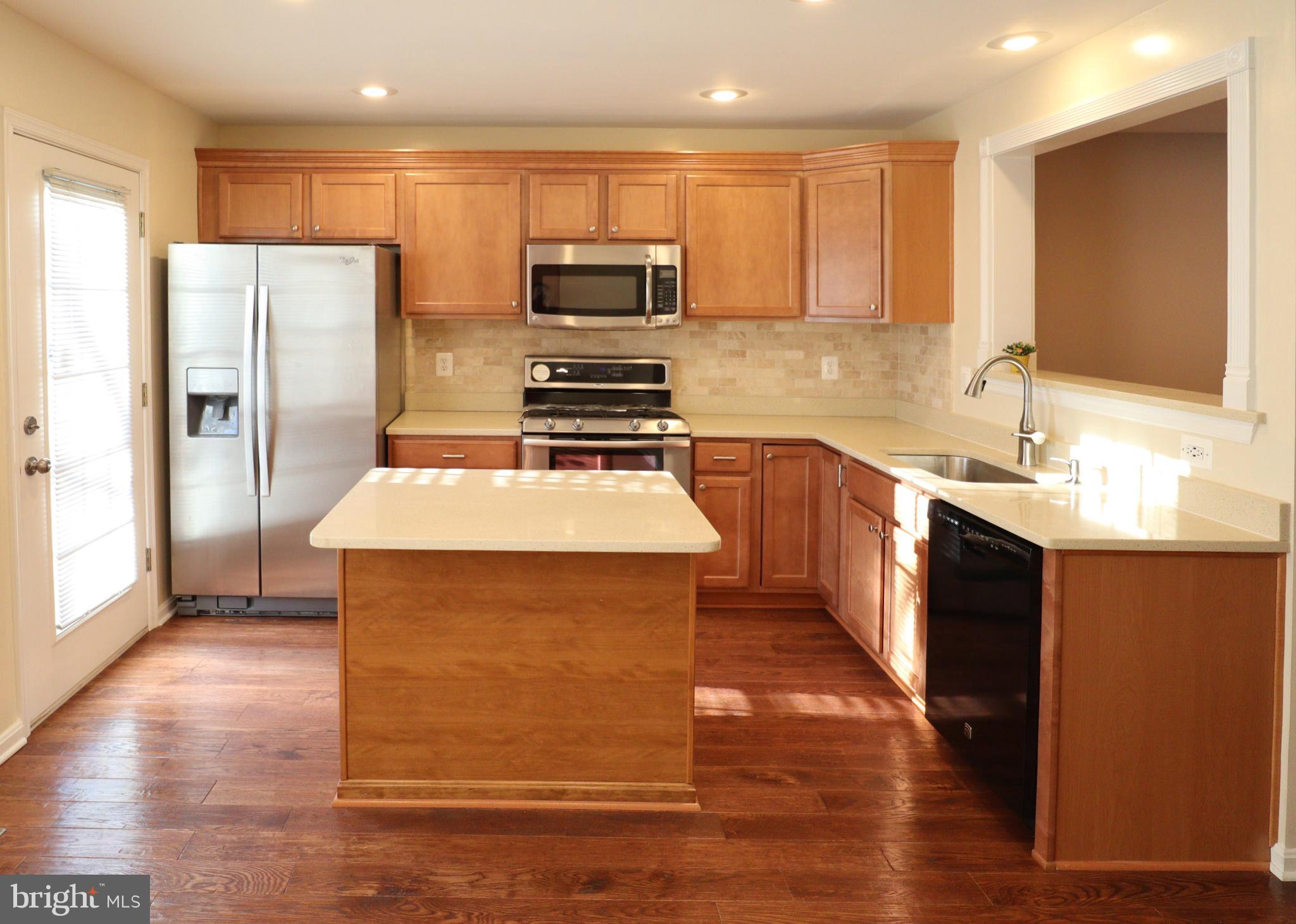 ROLLING BROOK - Residential