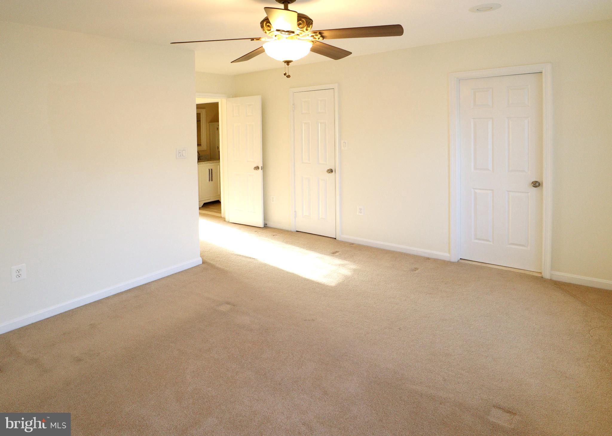 ROLLING BROOK - Residential