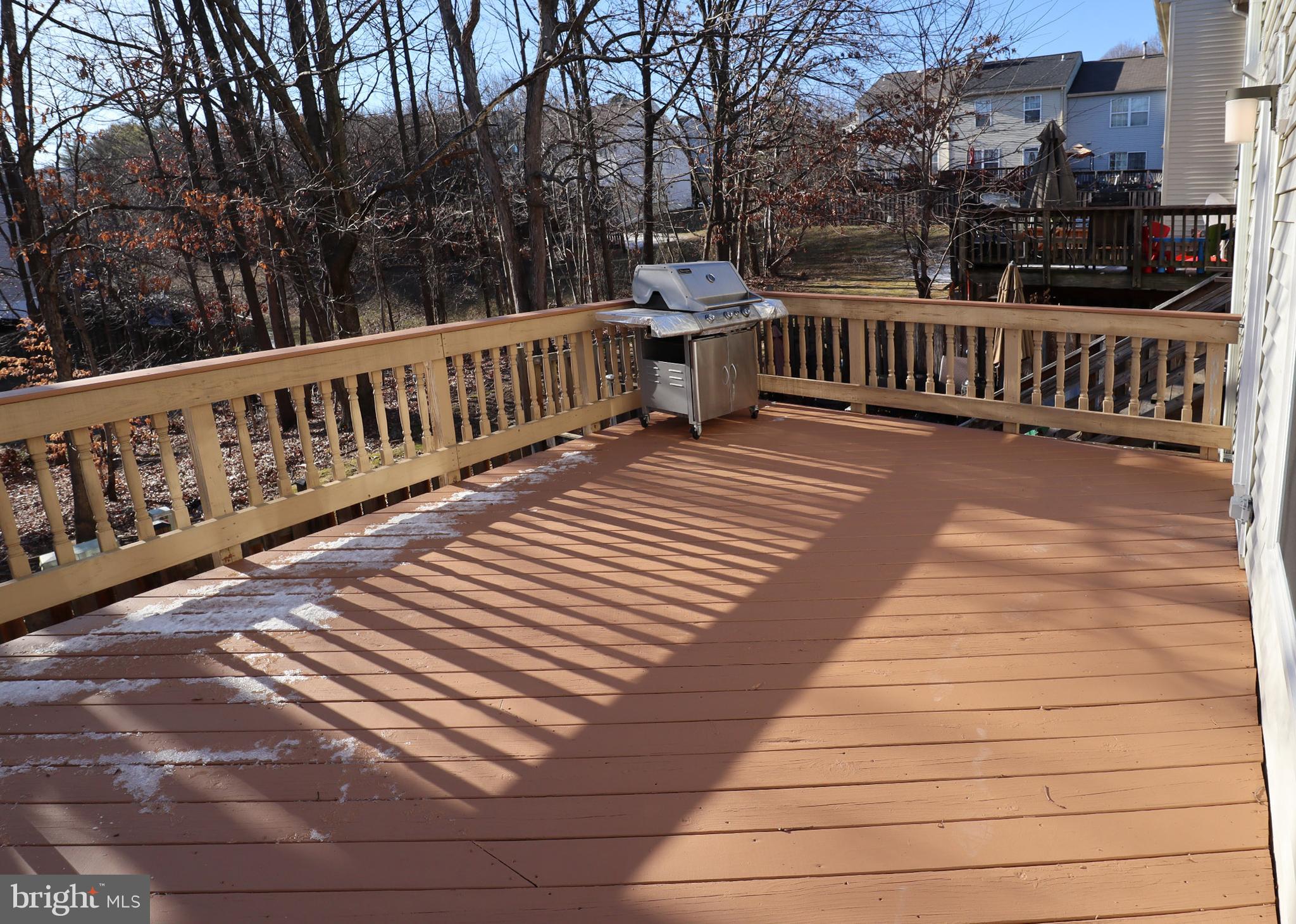 ROLLING BROOK - Residential