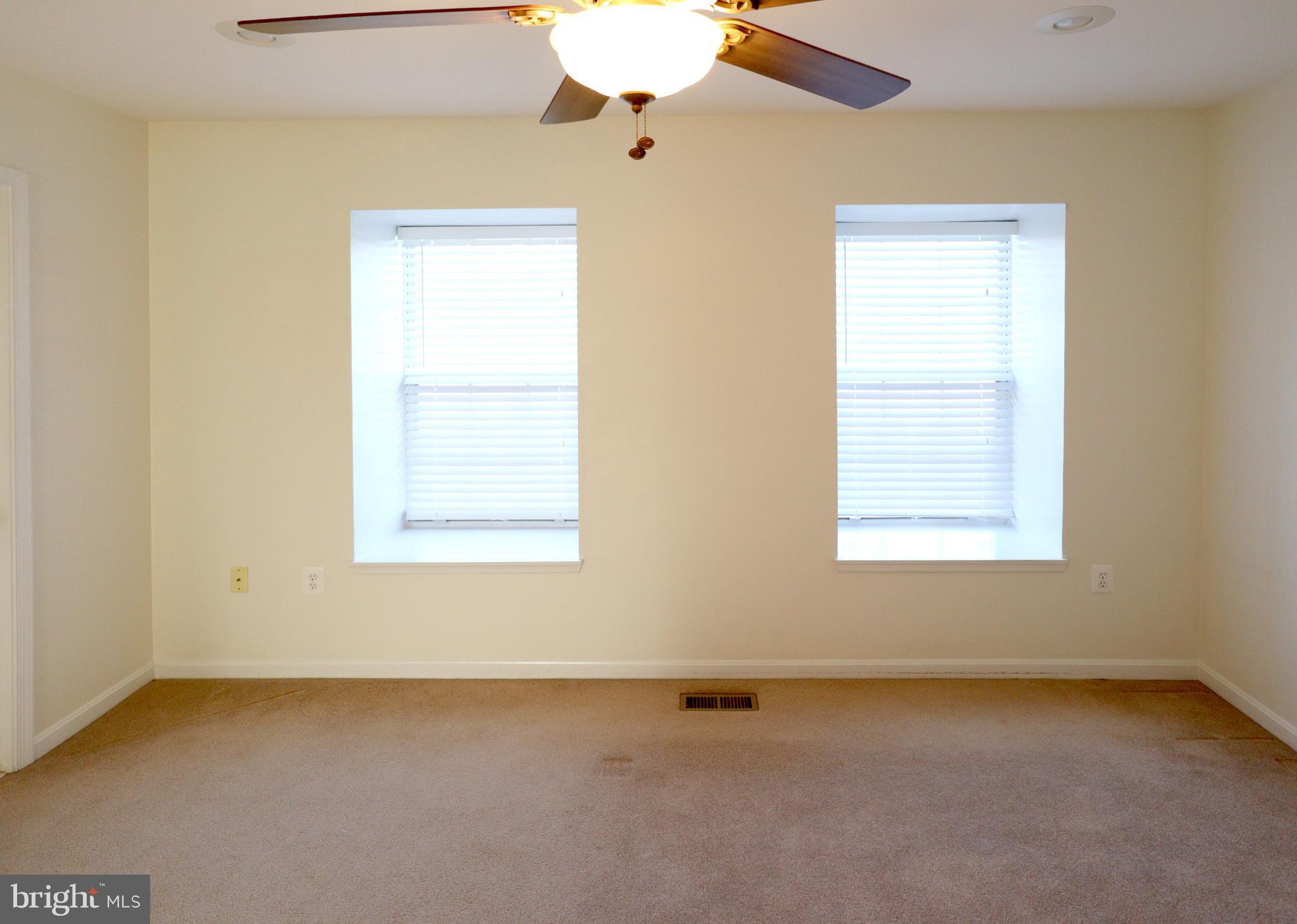 ROLLING BROOK - Residential