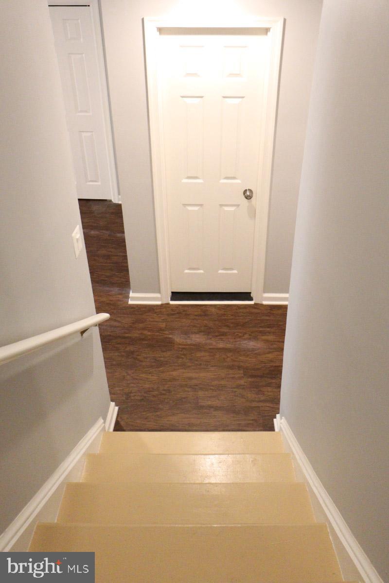 ROLLING BROOK - Residential