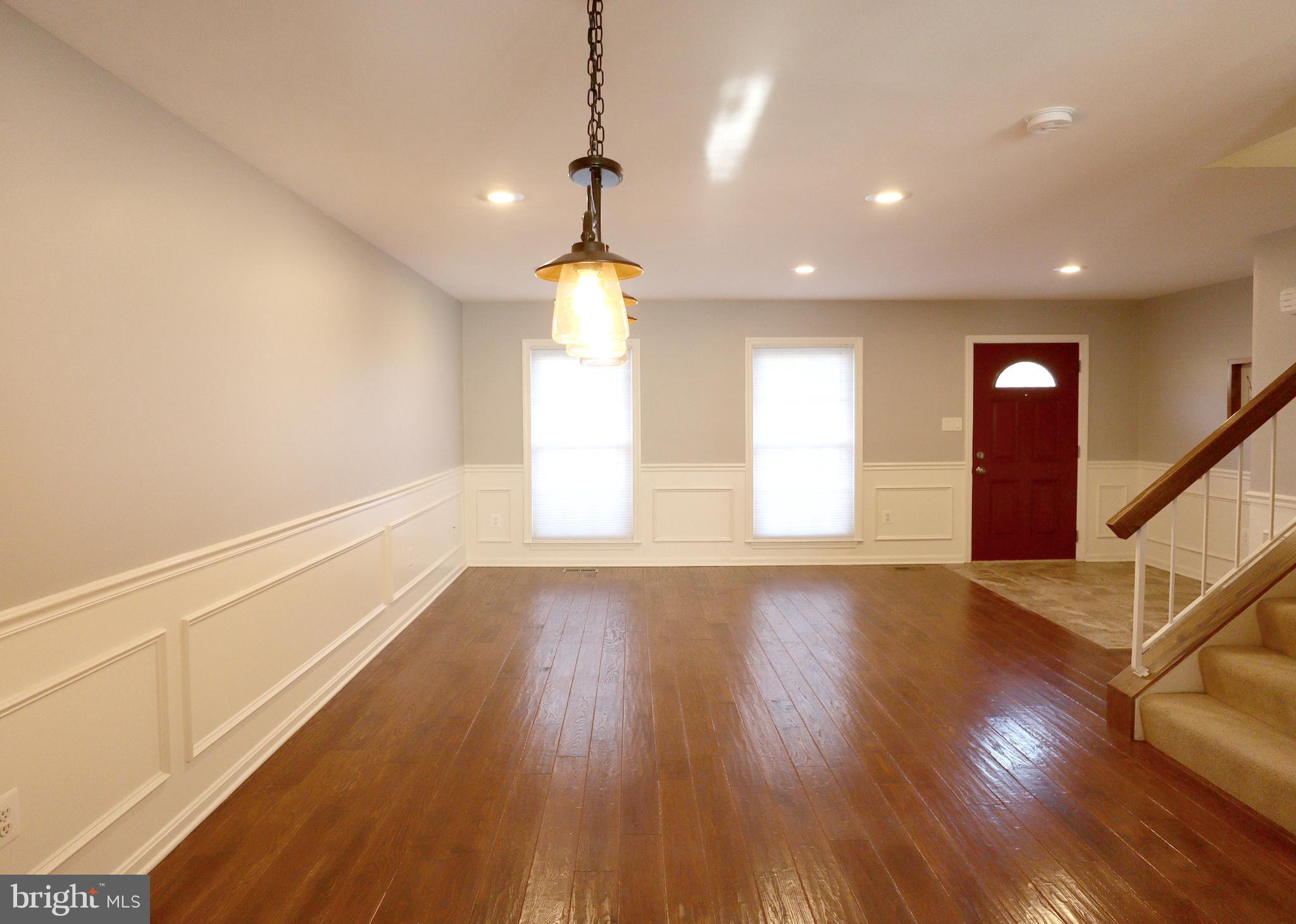 ROLLING BROOK - Residential