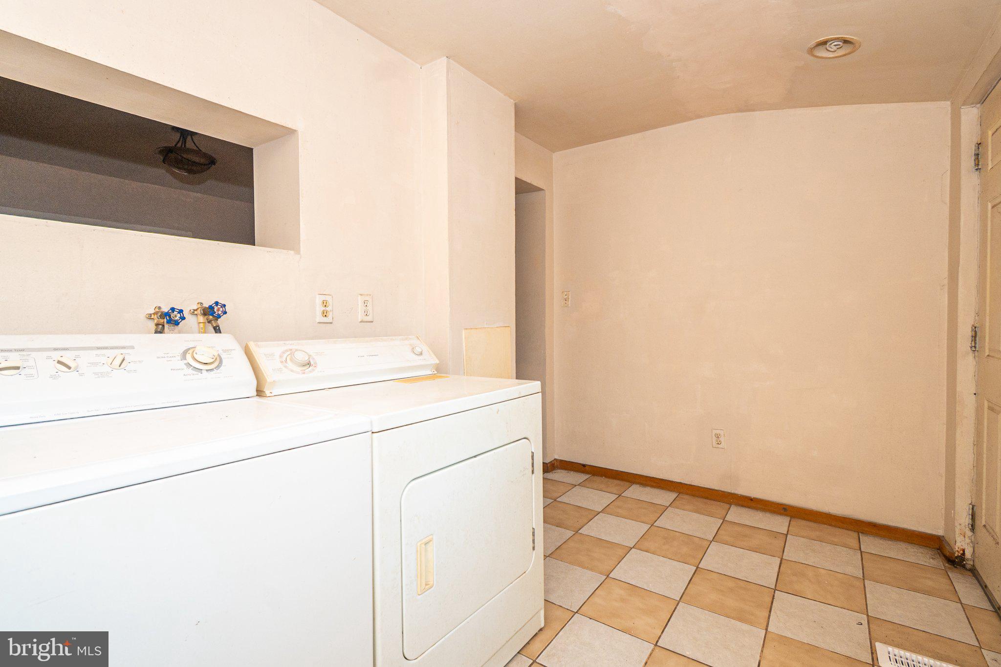 THE CARROLLTON - Residential