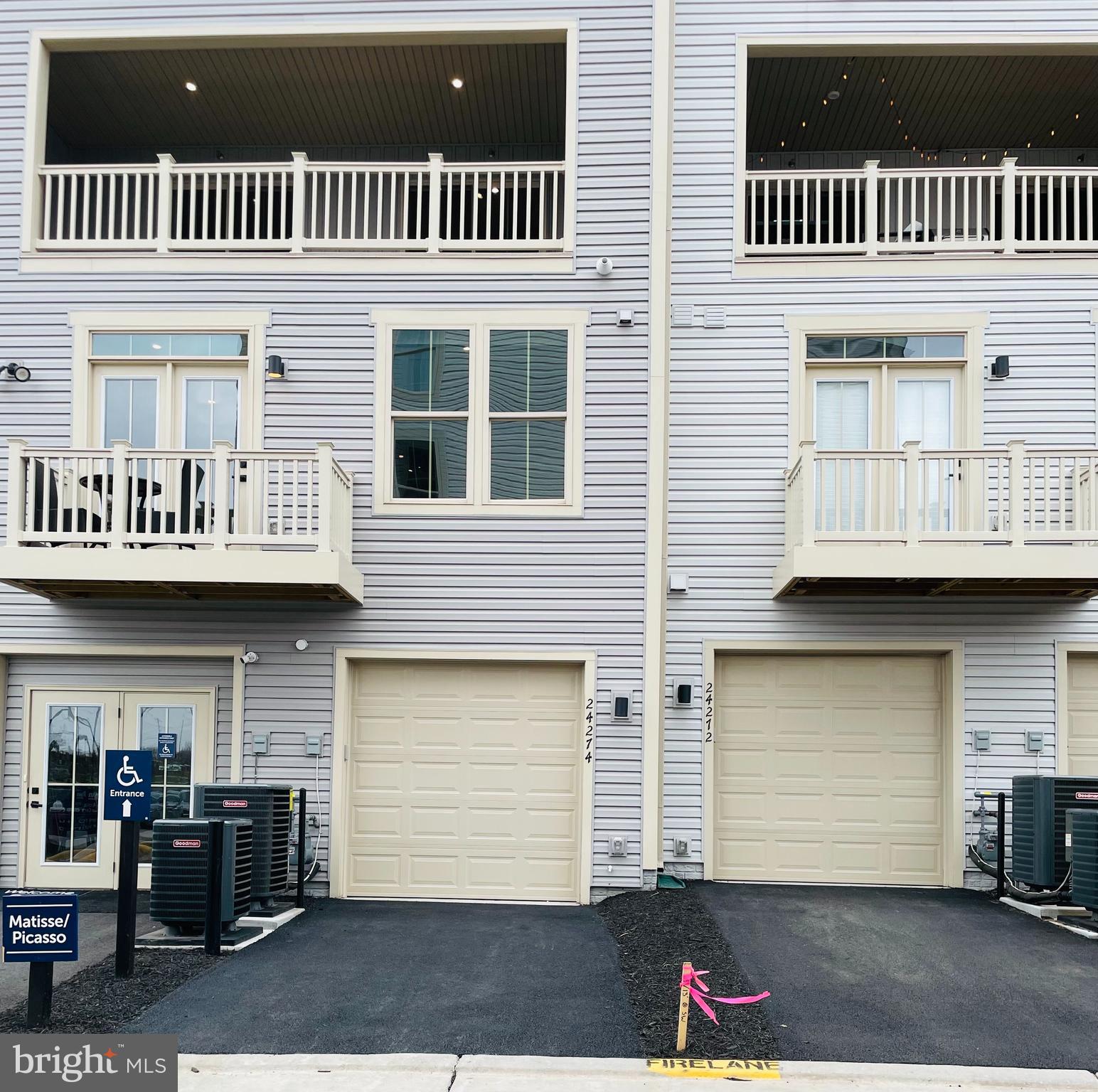 ARCOLA TOWN CENTER CONDO - Residential Lease